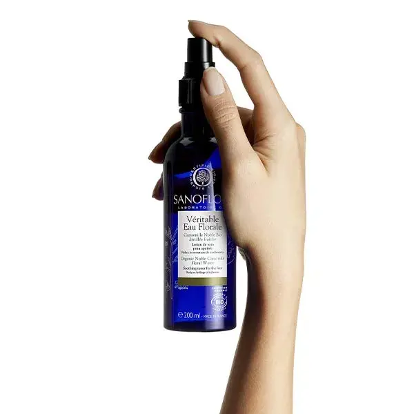 Água Floral Orgânica de Camomila Romana Sanoflore 200ml