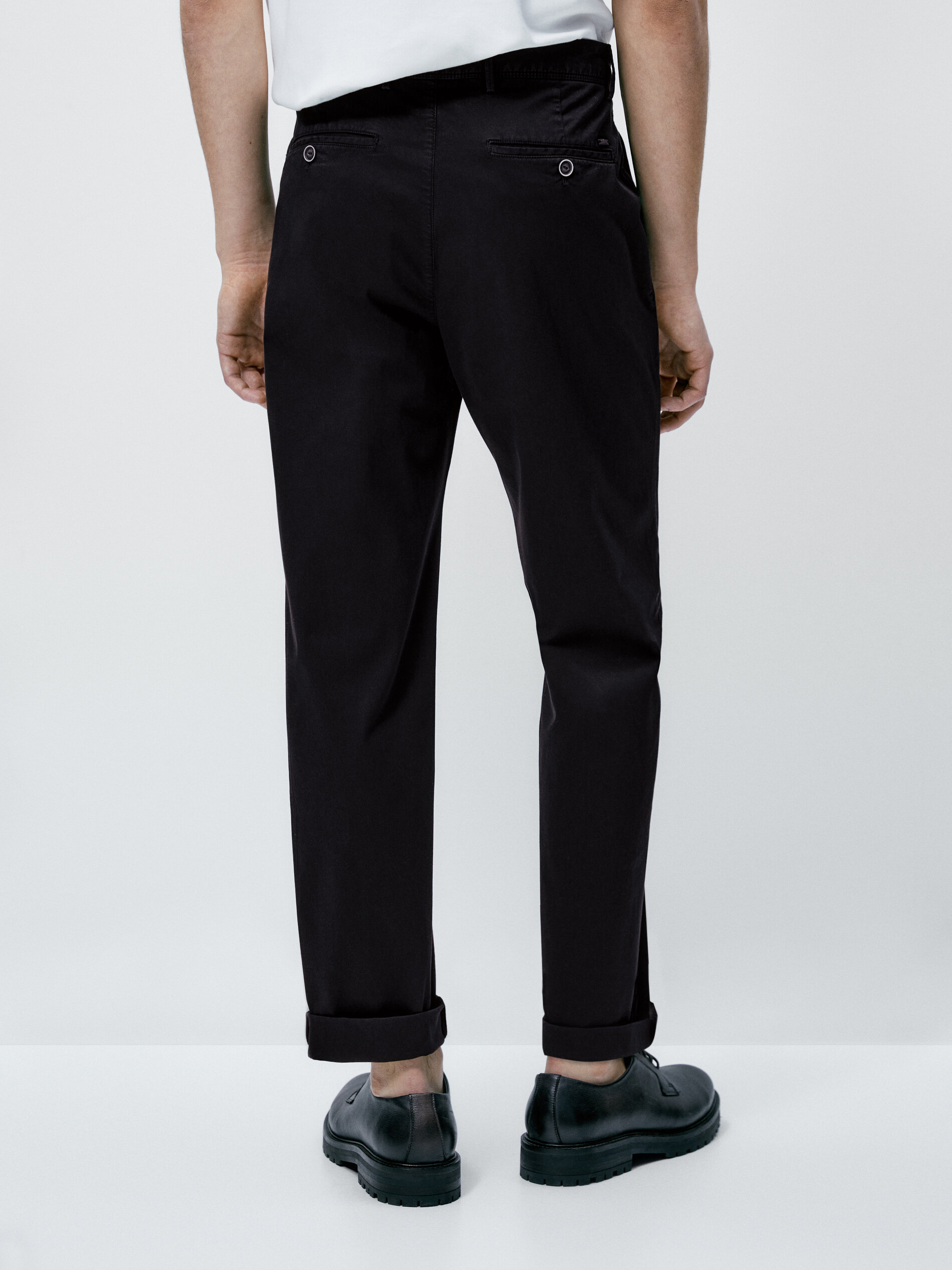 Calça chino de corte regular em mistura de algodão - AZUL MARINHO