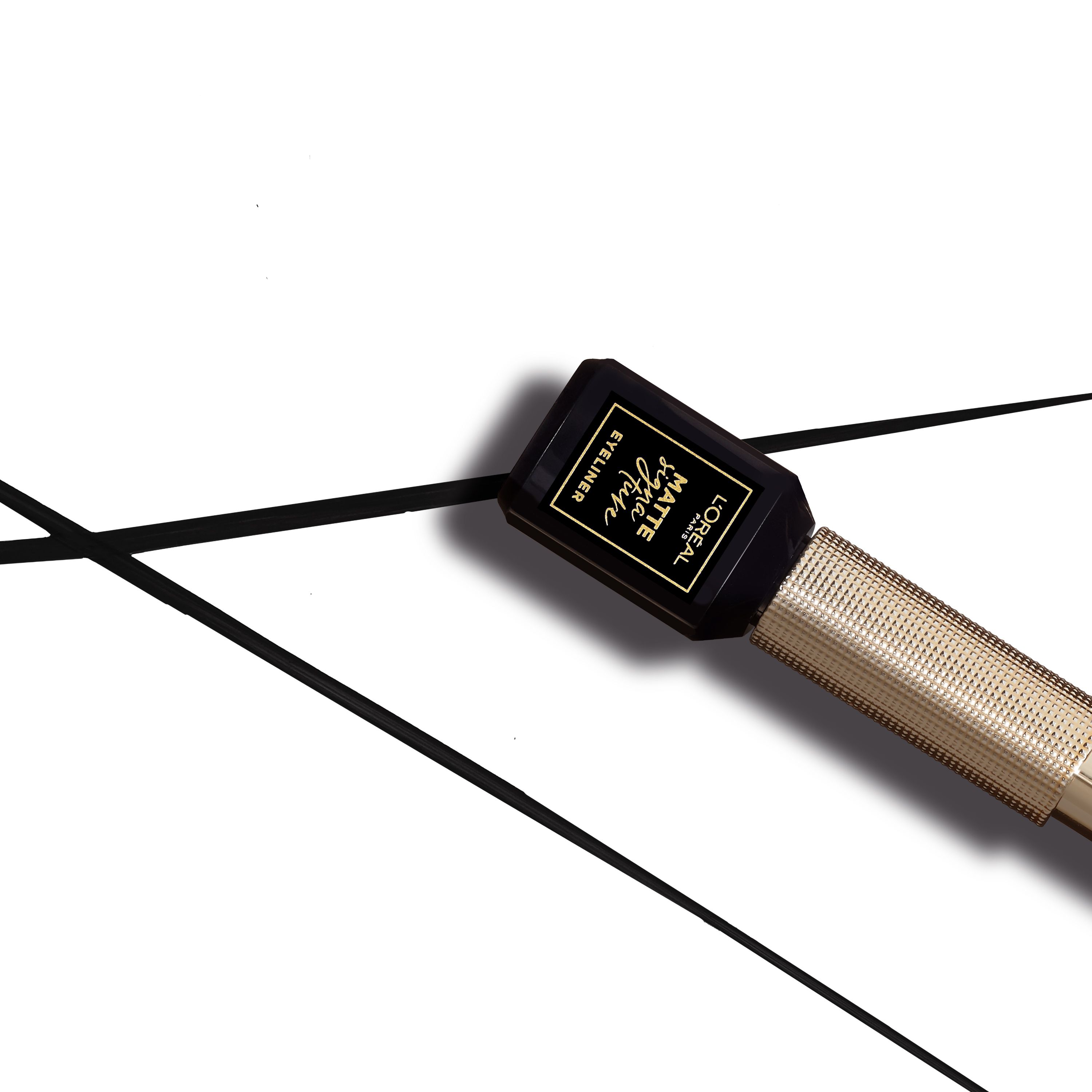Matte signature eyeshadow