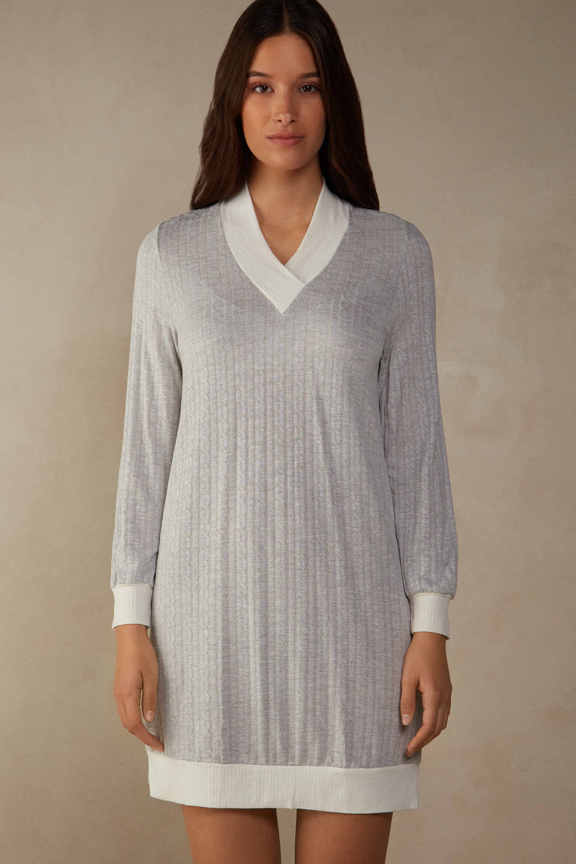Camisola de estilo clássico atemporal