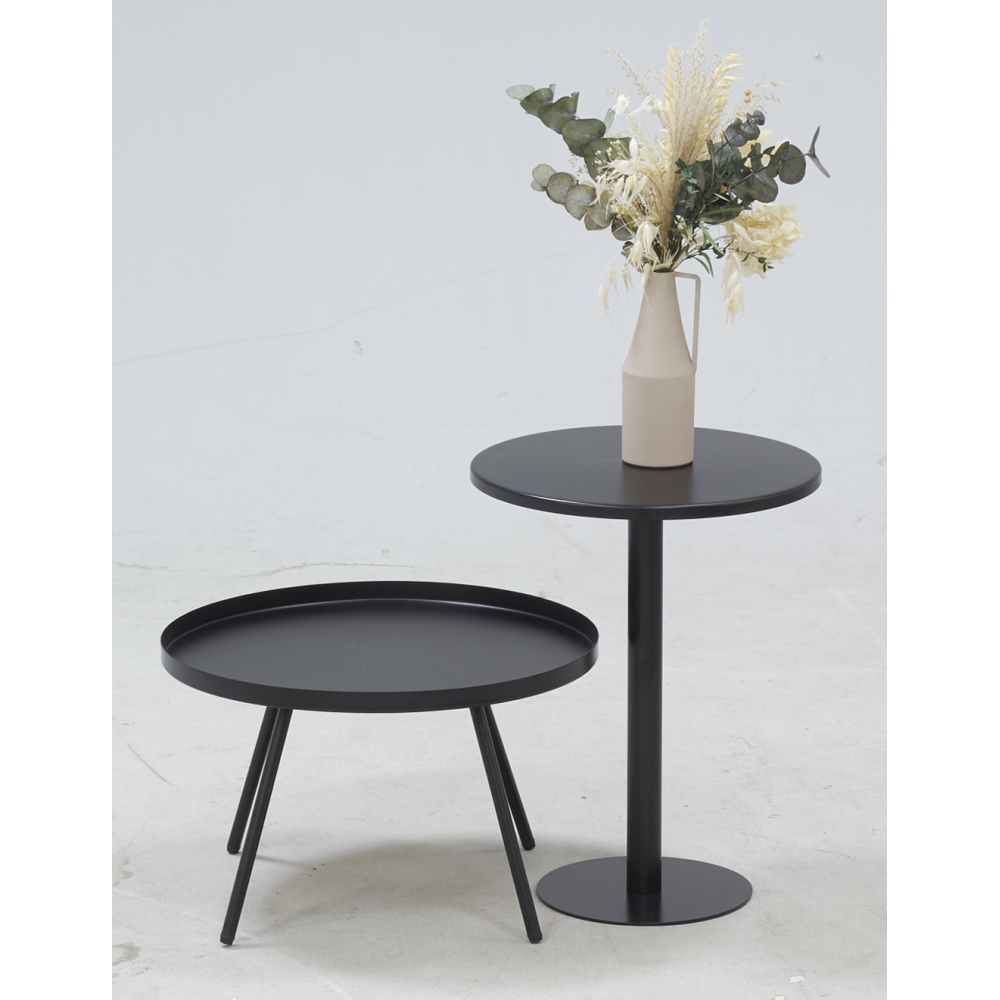 Table d'appoint en métal guéridon