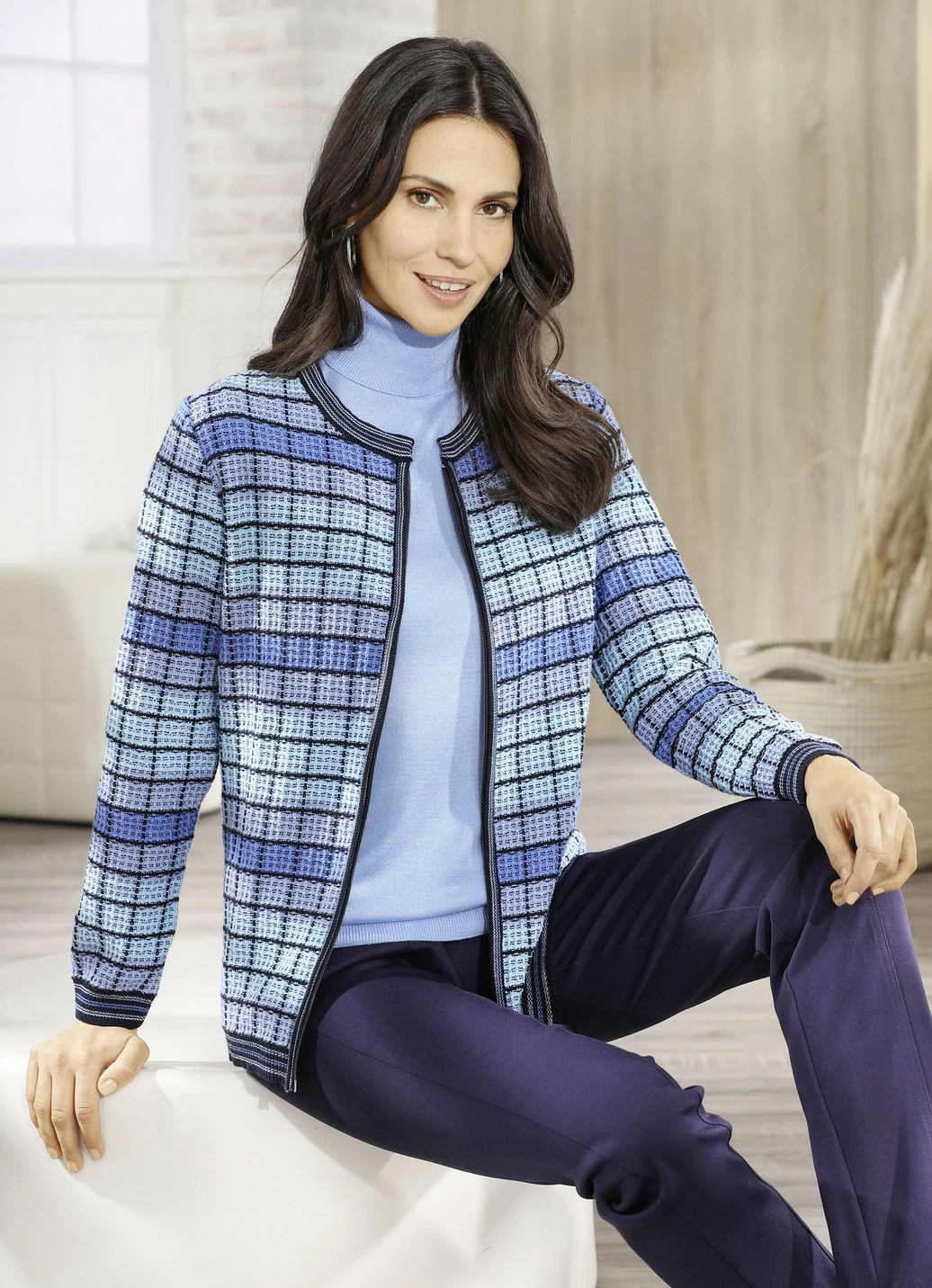 Strickjacke mit grafischem Muster