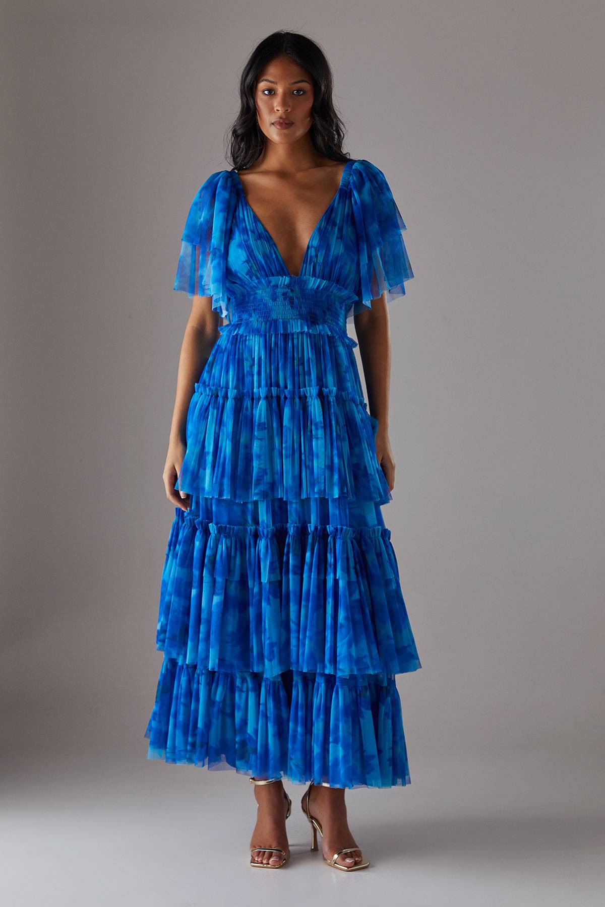Warehouse Robe Longue Étagée en Tulle Floral à Décolleté Plongeant et Manches Volantées