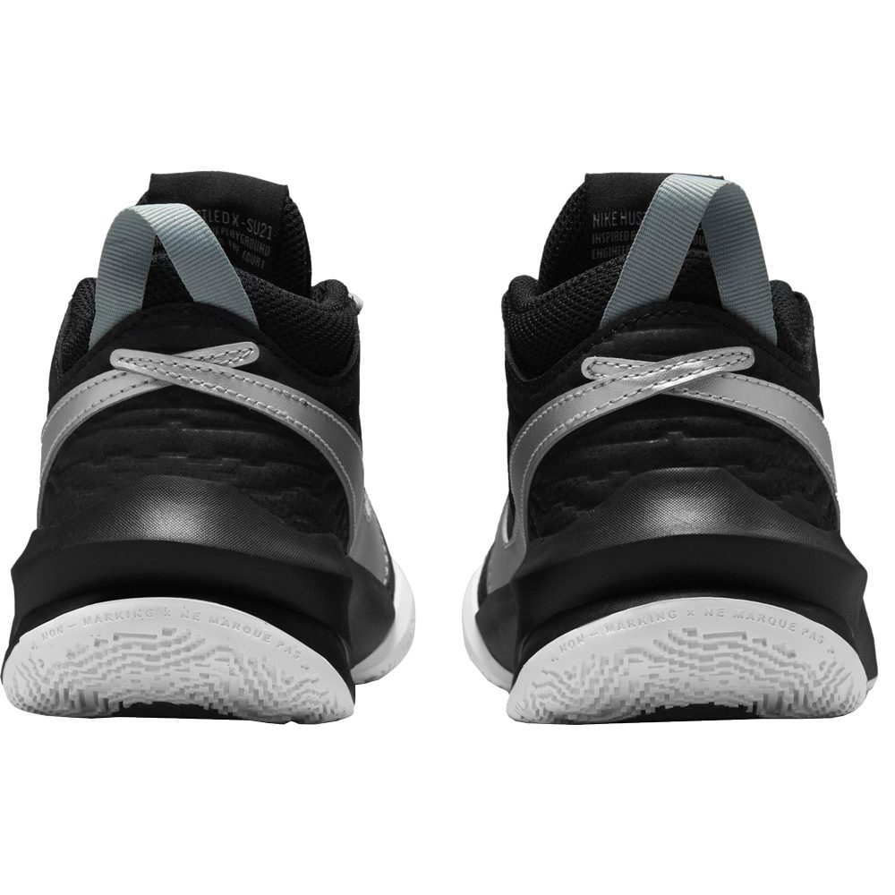 Nike Team Hustle D10 Basketballschuh Kinder schwarz