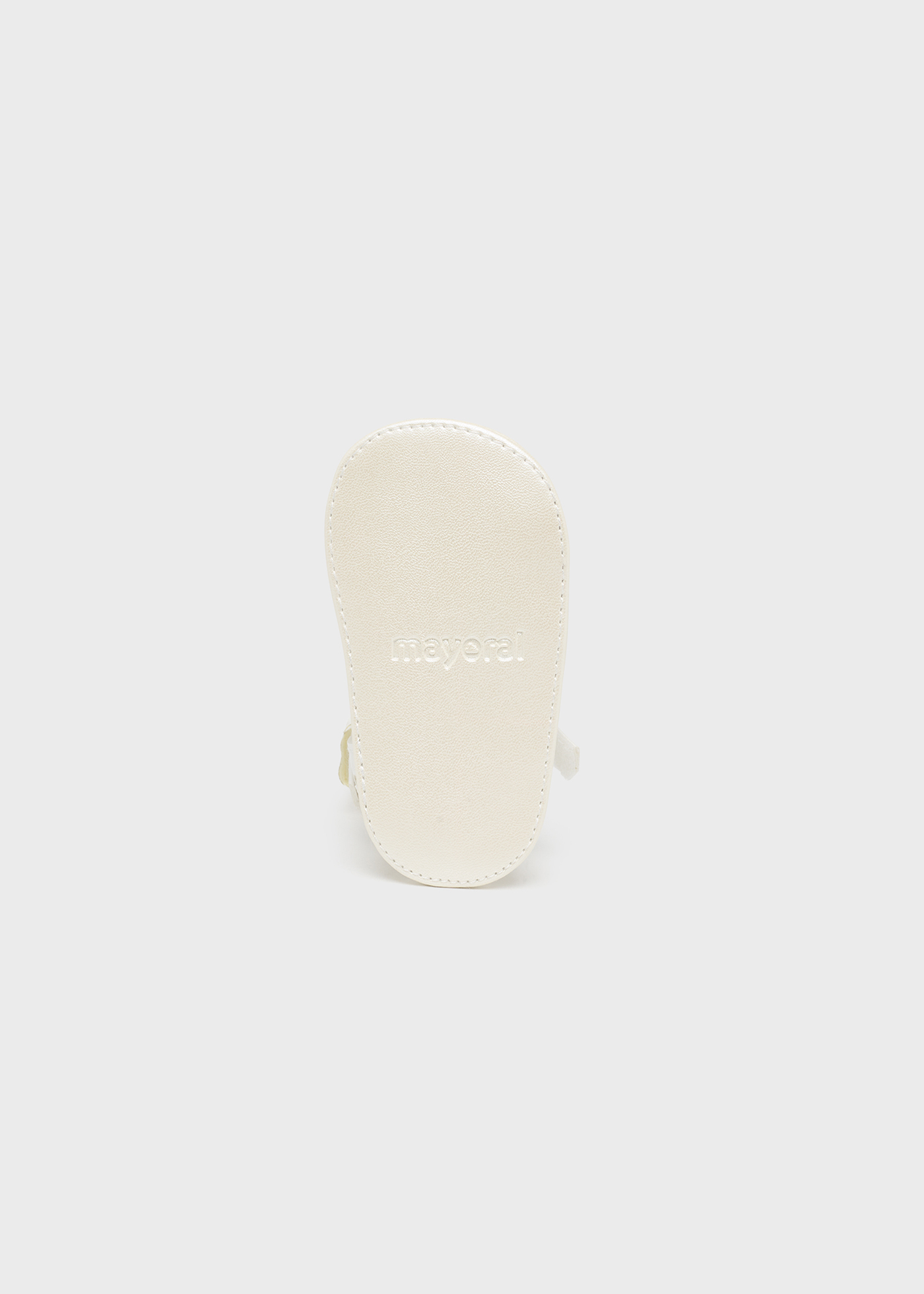 Sandália com fecho de velcro para recém-nascido