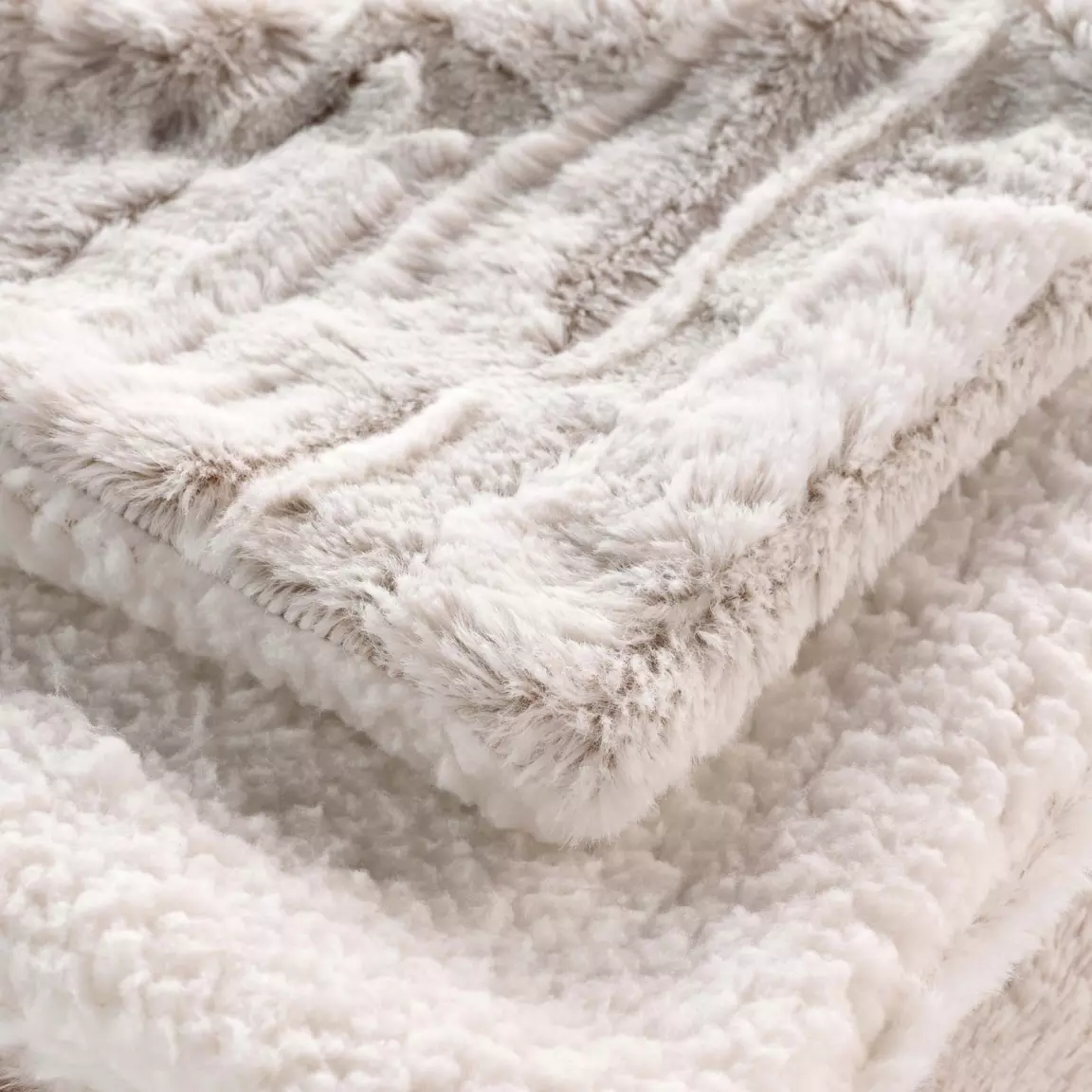 Plaid fausse fourrure (125 x 150 cm) Lynx Beige