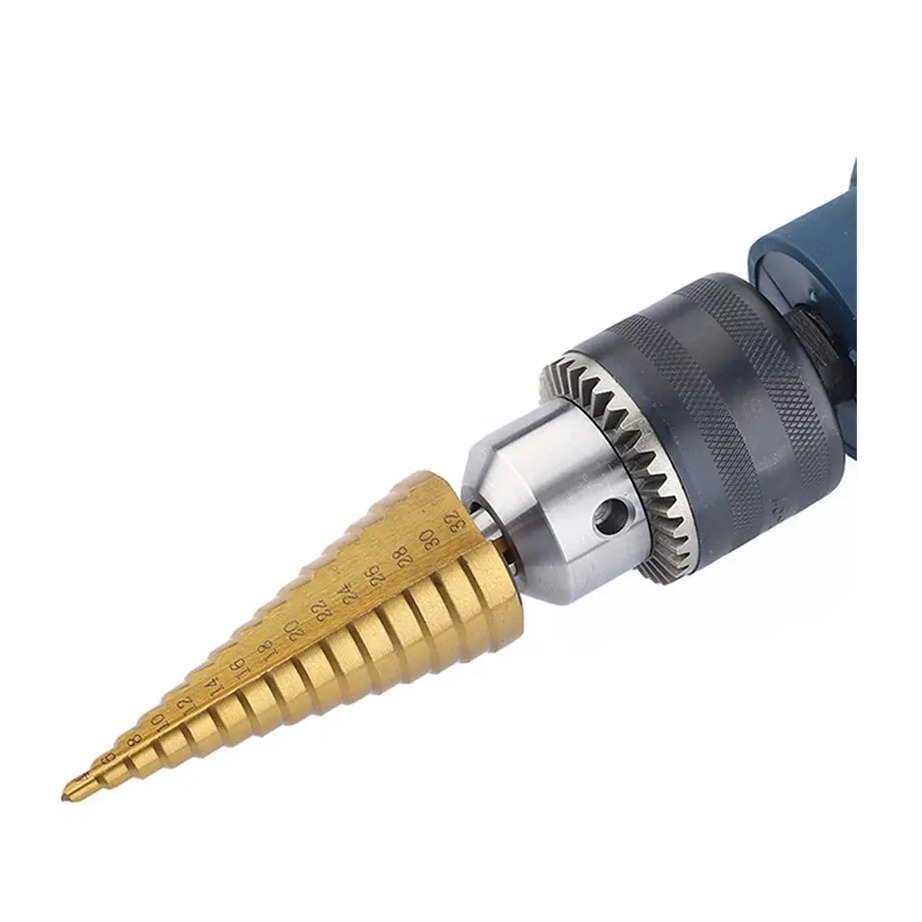 (3er Set) 4-32mm Stufenbohrer Mehrloch Kegel Bohraufsatz mit Titan Beschichtung für Holz / Kunststoff / Aluminium / Edelstahl