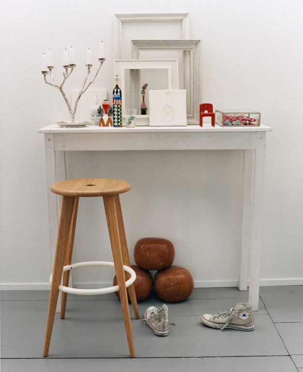 Vitra Tabouret Haut barkruk donker eiken