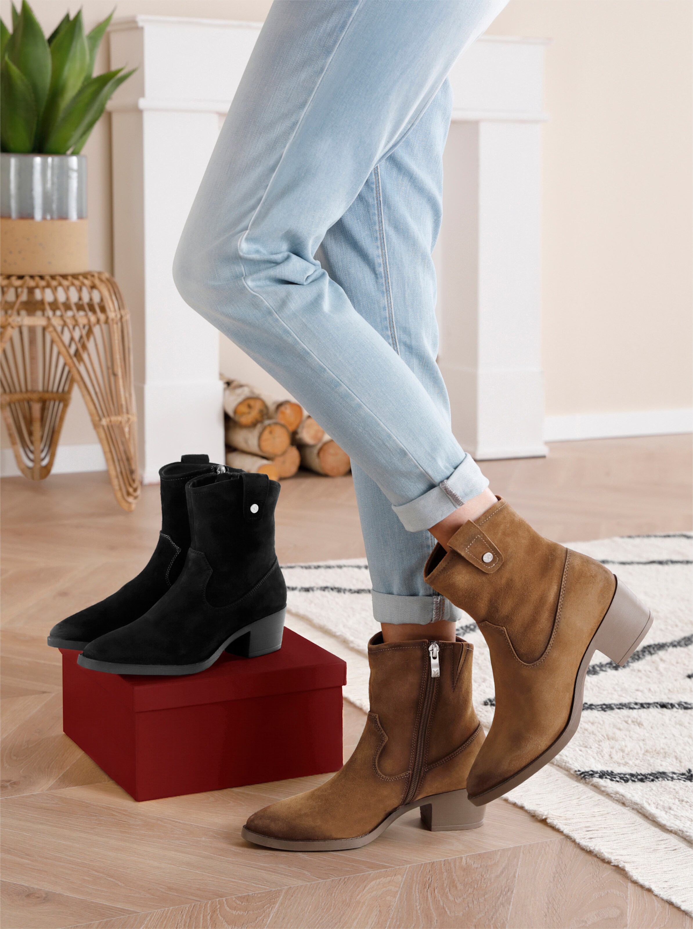 Caprice Stiefelette in schwarz