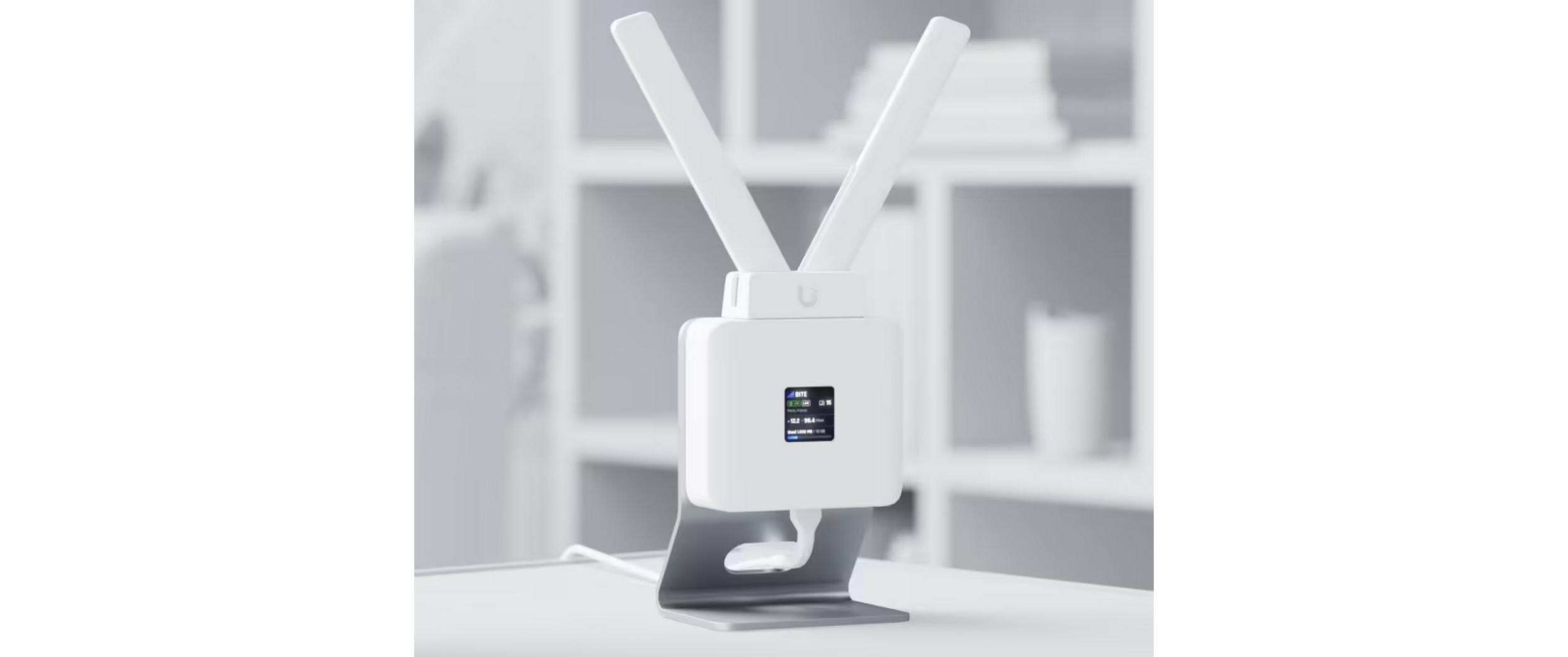 UACC-UMR-TS Mobiler Router Tisch StänderLeichter und Stabiler Aluminium-Stand für UniFi UMR Mobile Router – Ideal für Effiziente Raumgestaltung