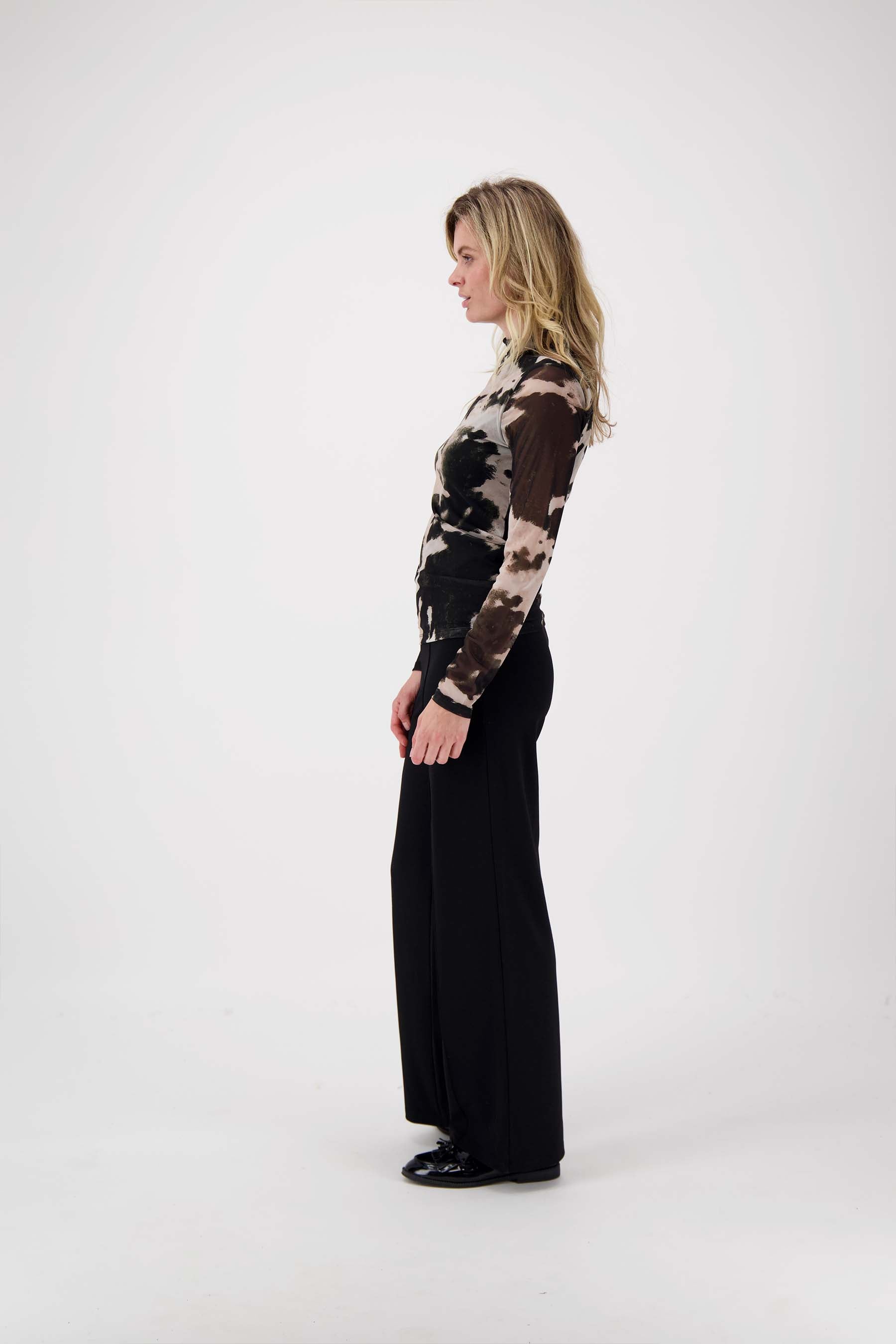 mesh top met vlekkenprint