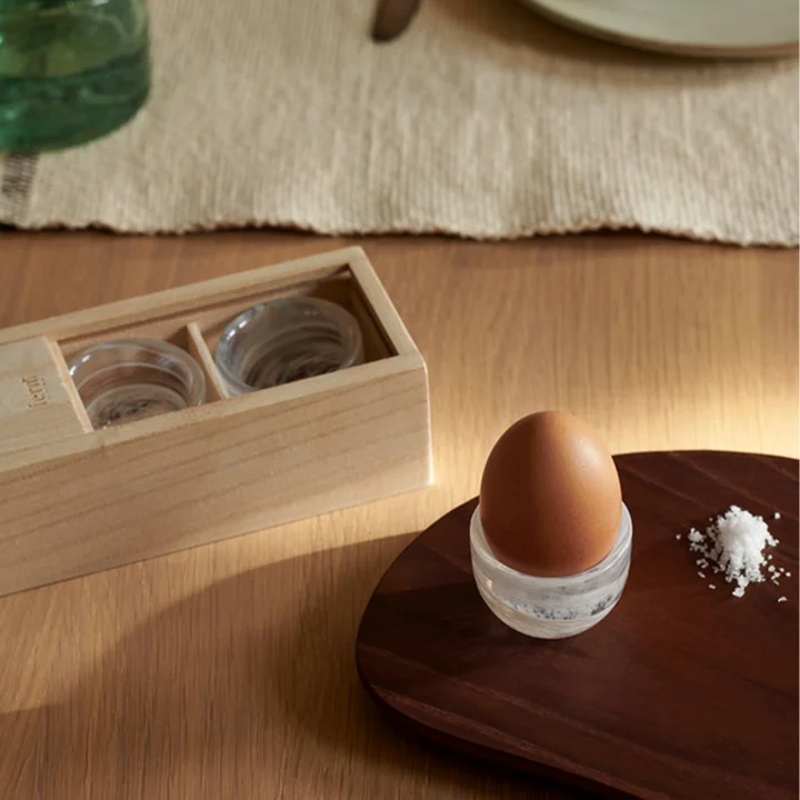 Ferm Living - Tinta Eierbecher, dunkelbraun (4er-Set)
