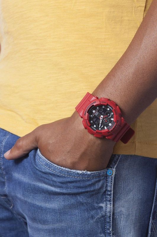 Casio G Shock GA 100B 4AER Herenhorloge 51 Rood