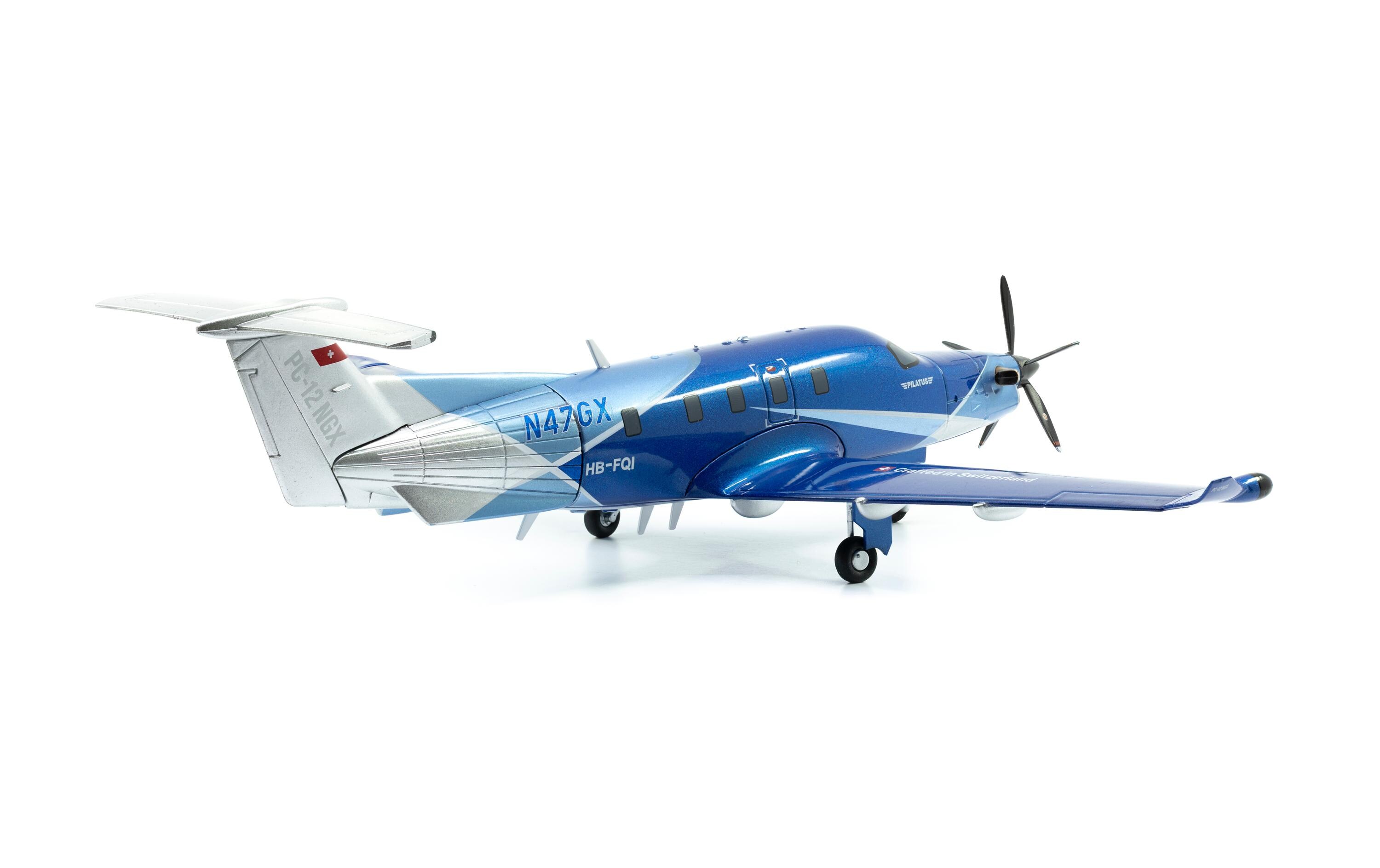 Pilatus PC-12 NGX HB-FQI 1:72Turboprop-Mehrzweckflugzeug Modellbausatz