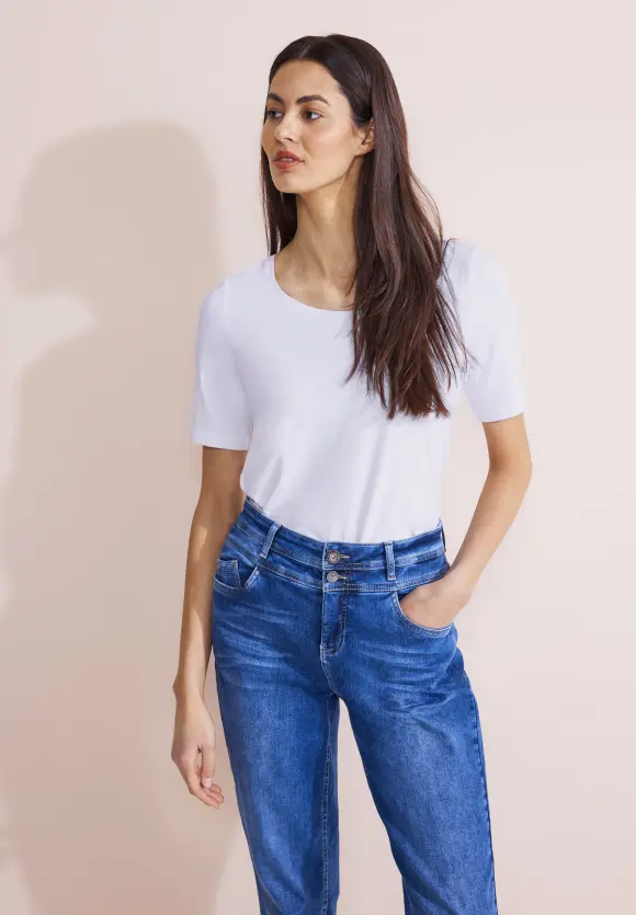 Basic T-Shirt - White