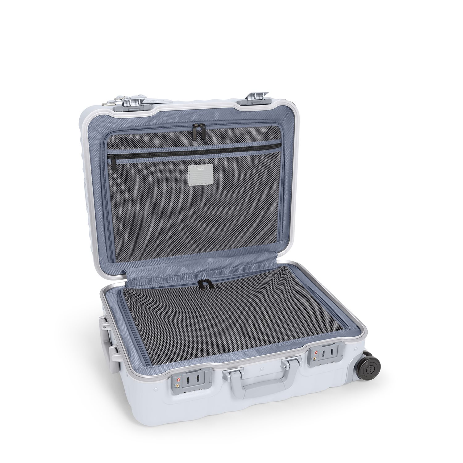 Tumi 19 Degree Frame Contl 4 Whl C/O pearl grey texture