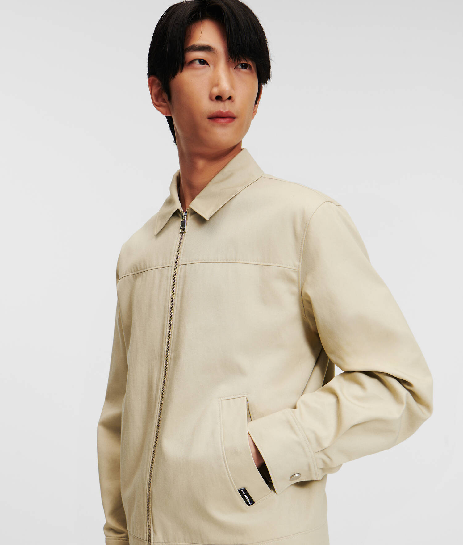 VESTE LÉGÈRE
