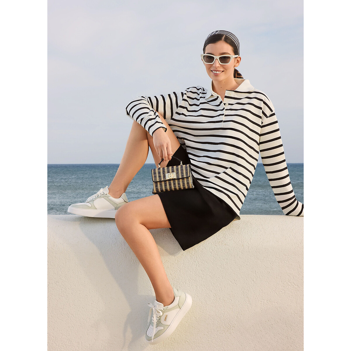 FURLA<br>Mini bolsa de ombro em tecido e ráfia FURLA 19