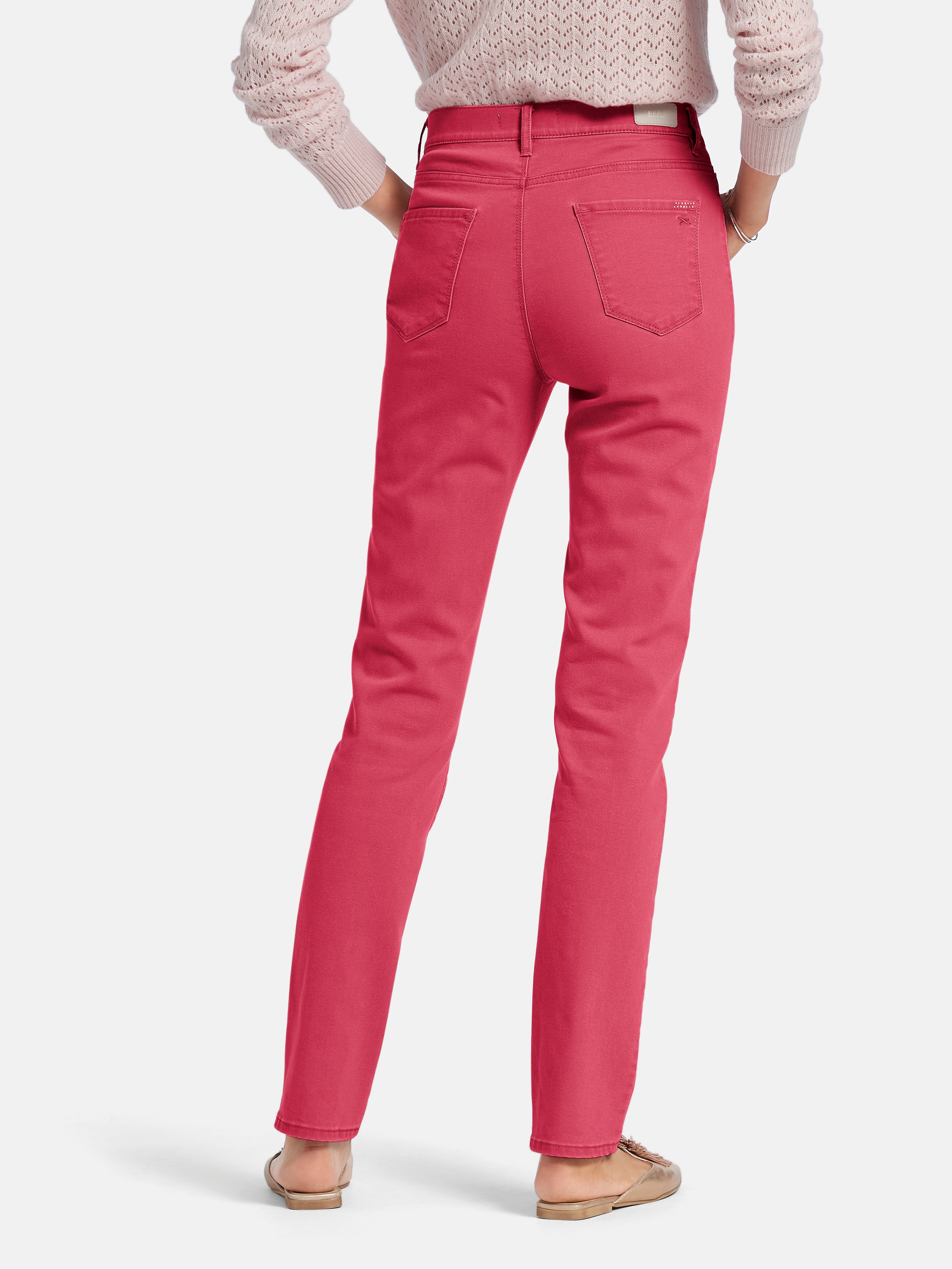 „Feminine Fit“-Jeans Modell Nicola