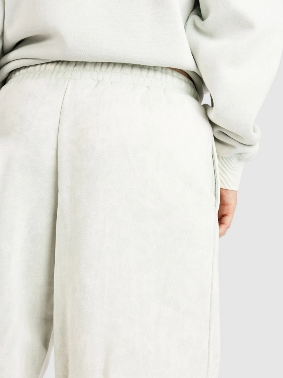 Ninth Hall Tyla Sweatpants port royale mineral wash