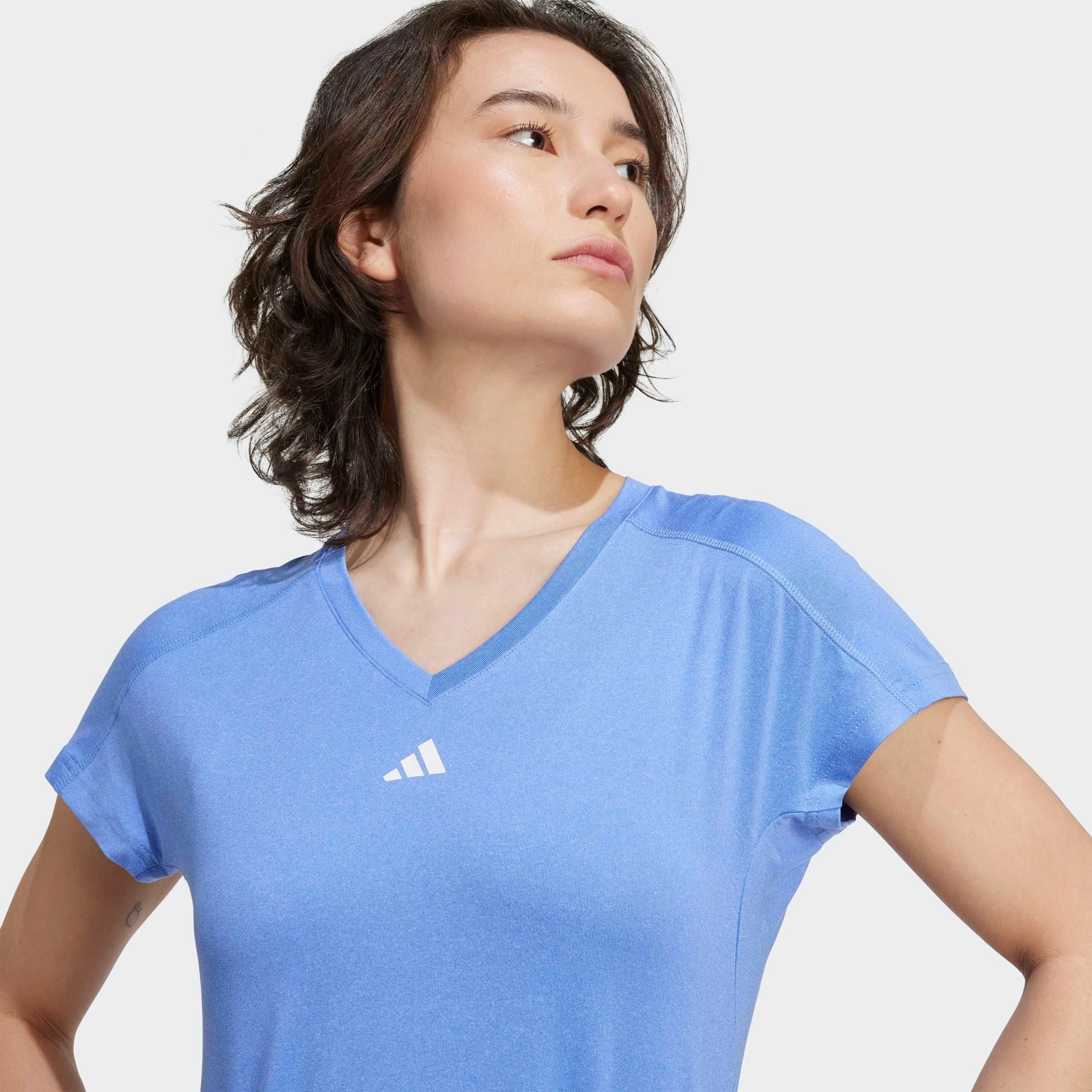 adidas Performance T-Shirt »AEROREADY TRAIN ESSENTIALS MINIMAL BRANDING V-NECK«, Trainingsshirt, feuchtigkeitsabsorbierend mit V Ausschnitt