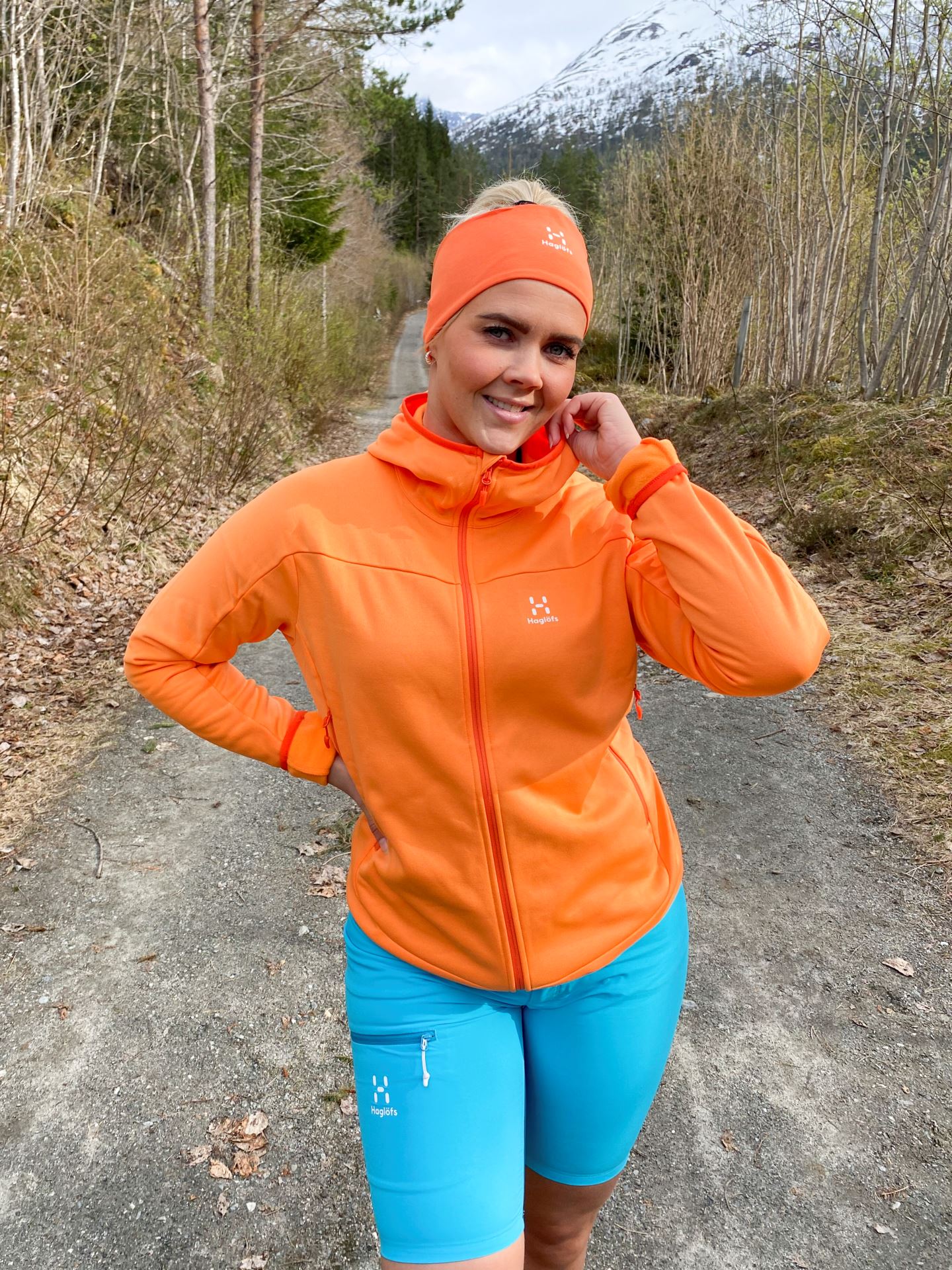 Frost Mid Hood Woman