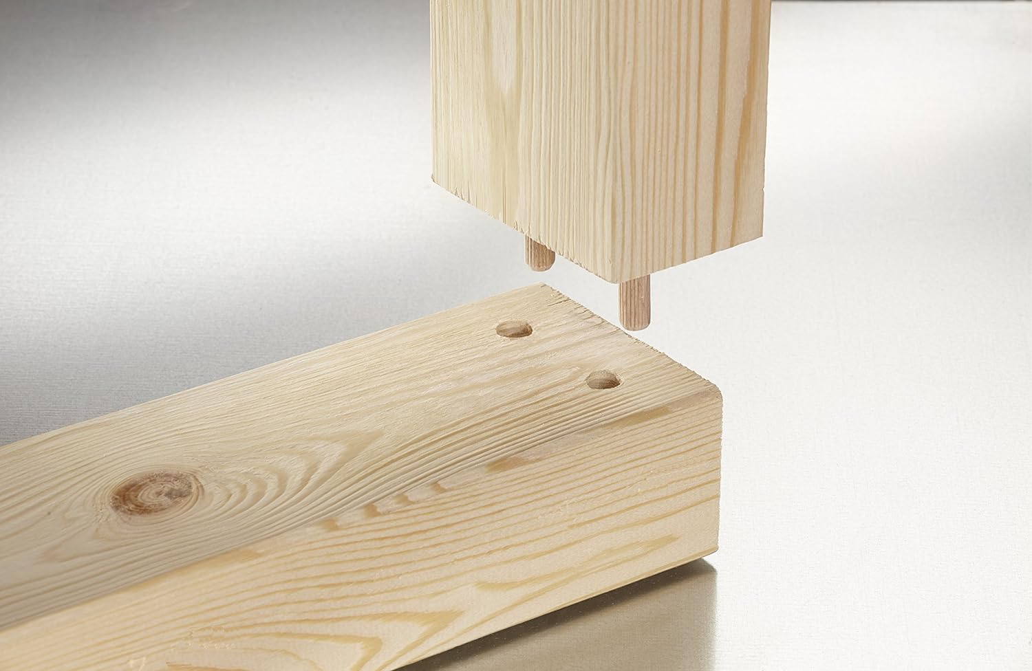 kwb Dübelprofi / Dübellehre, Komplett-Set inkl. CV Holzbohrer und Holz-Dübel, Universal-Bohrhilfe für gerade Bohrungen von Ø 3 3.3, 4 4.2, 5 6 6.8, 8 10 12 mm