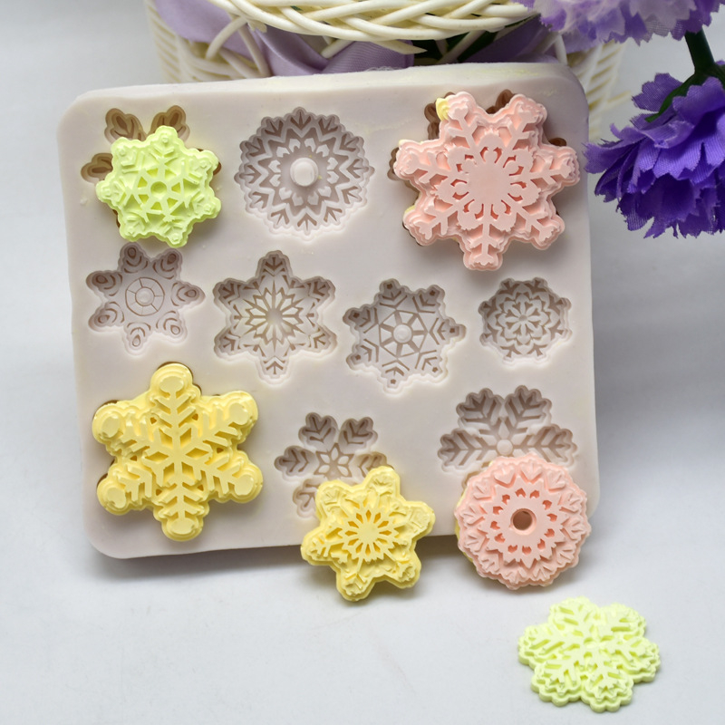 (10-fach) Silikon Weihnachts 3D Pralinen Form für Fondant / Schokolade Kuchen   Muffin Dekoration - Schneeflocken