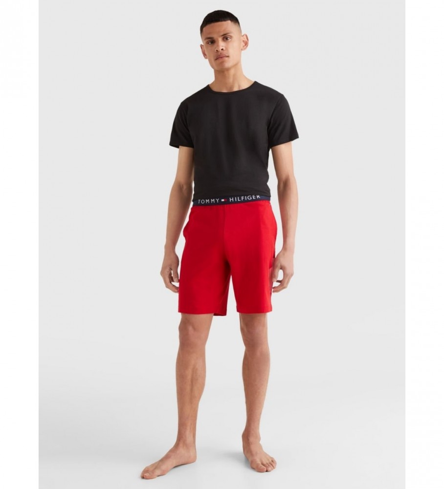 Conjunto de 3 camisetas de manga curta Tommy Hilfiger CN, nas cores branca, cinza e preta.