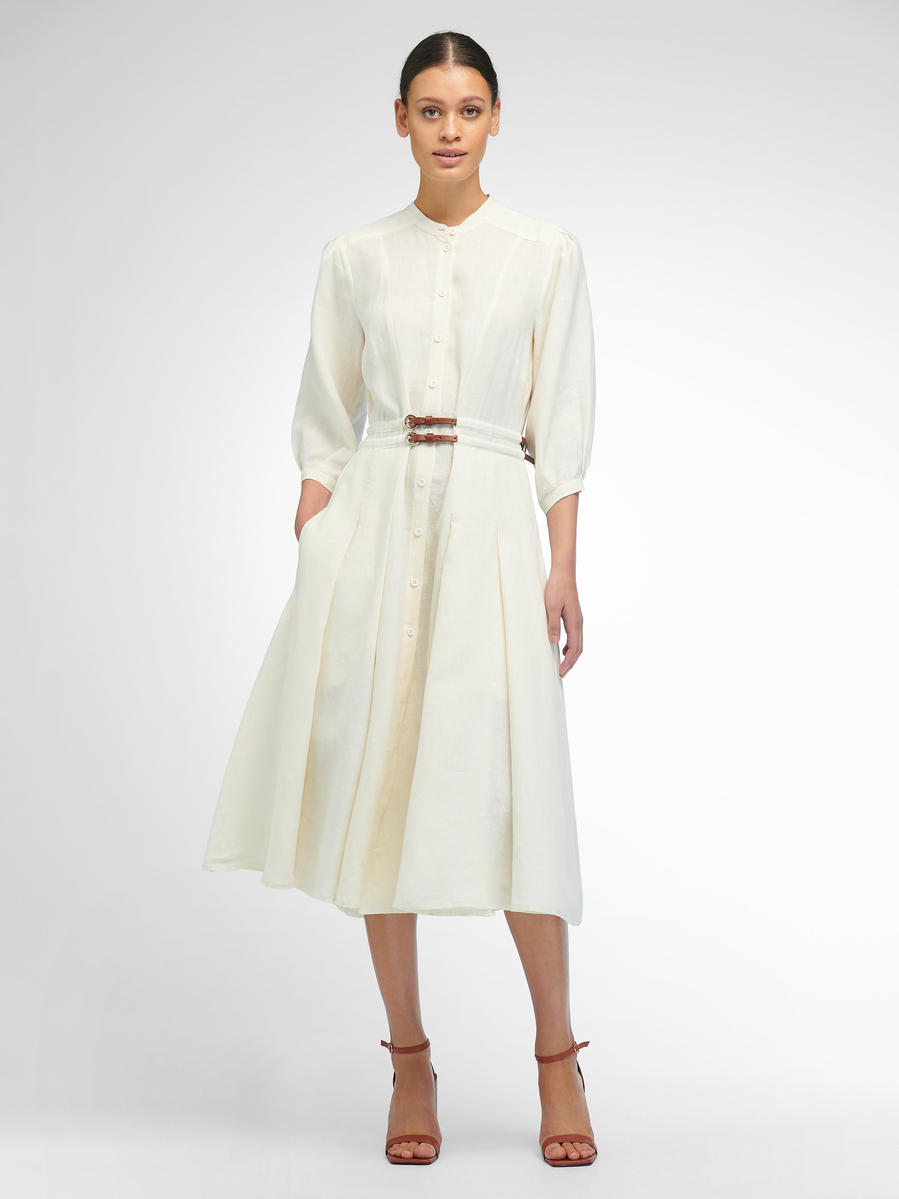 Kleid mit weitem 3/4-Arm