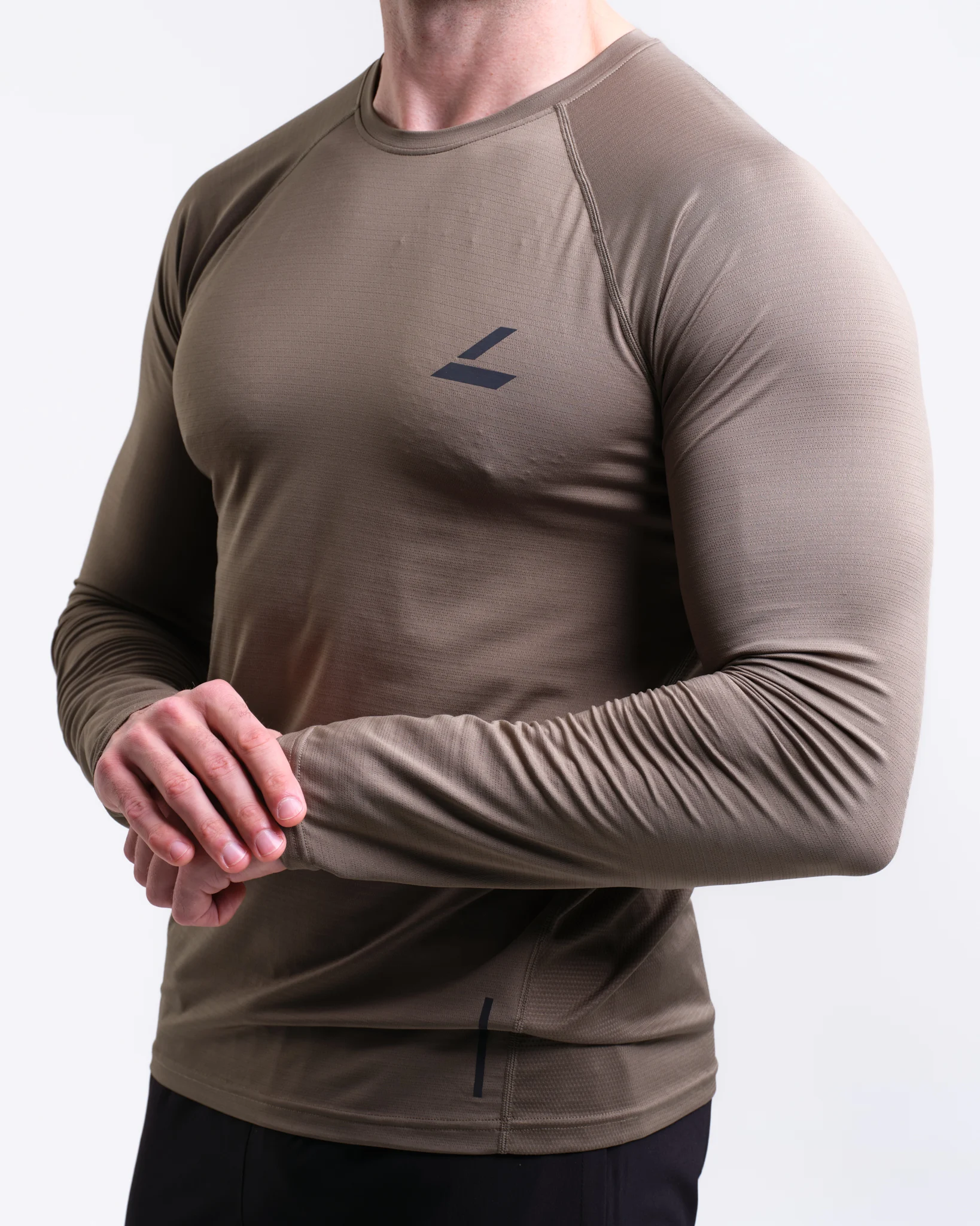 LEVITY Core Run LS M Dusty Green