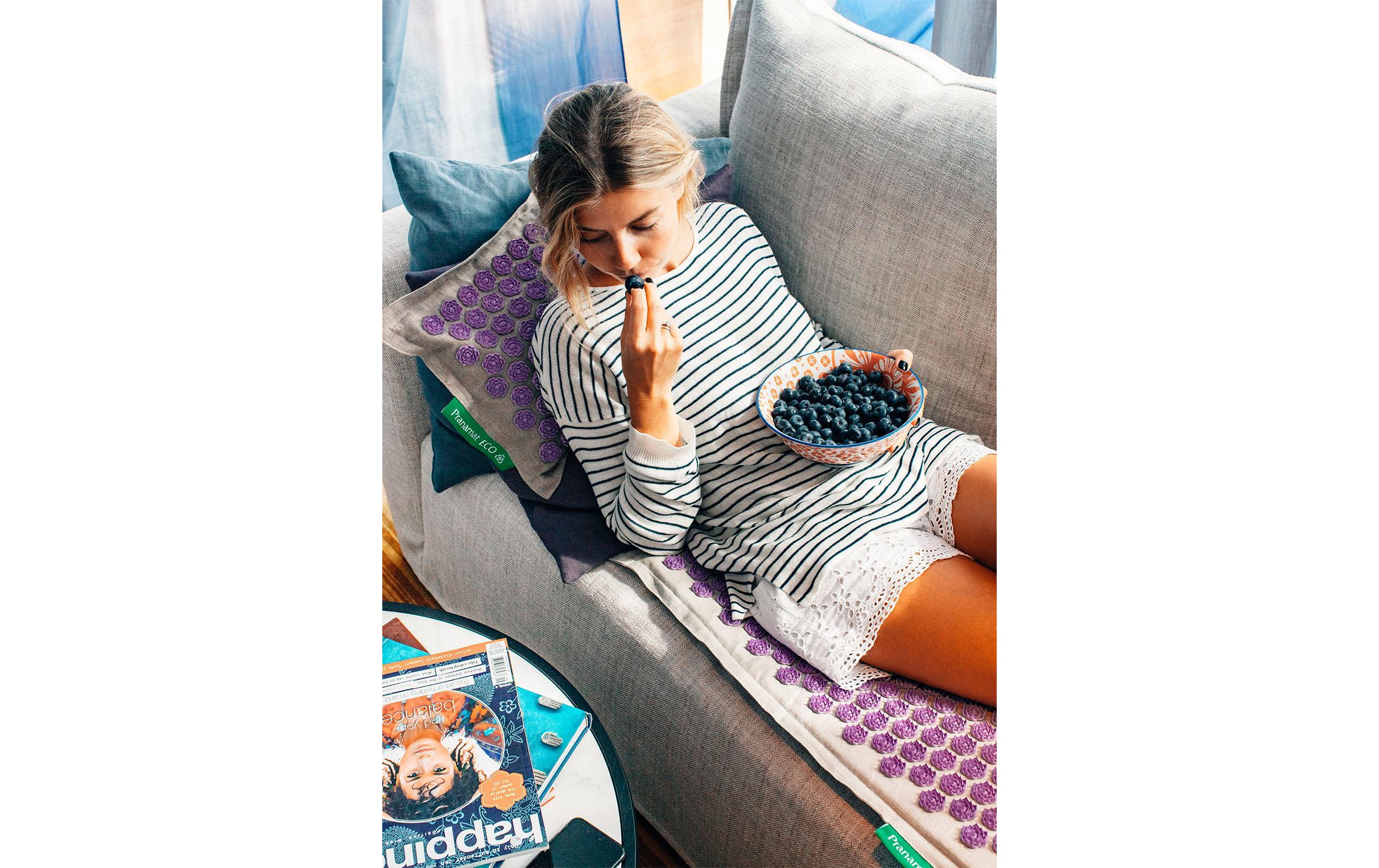 Eco Massage Set – Matte und Kissen violett<br>Nahhaltiges, handgefertigtes Rücken- und Kopfmassage Set