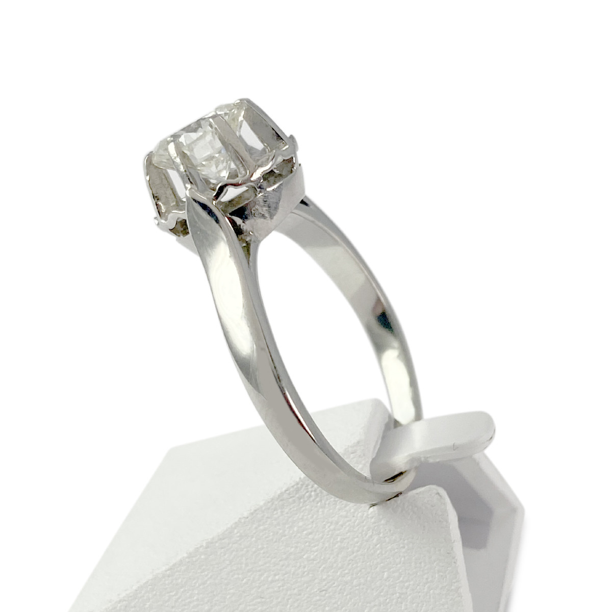 Bague d'occasion or 750 blanc diamant