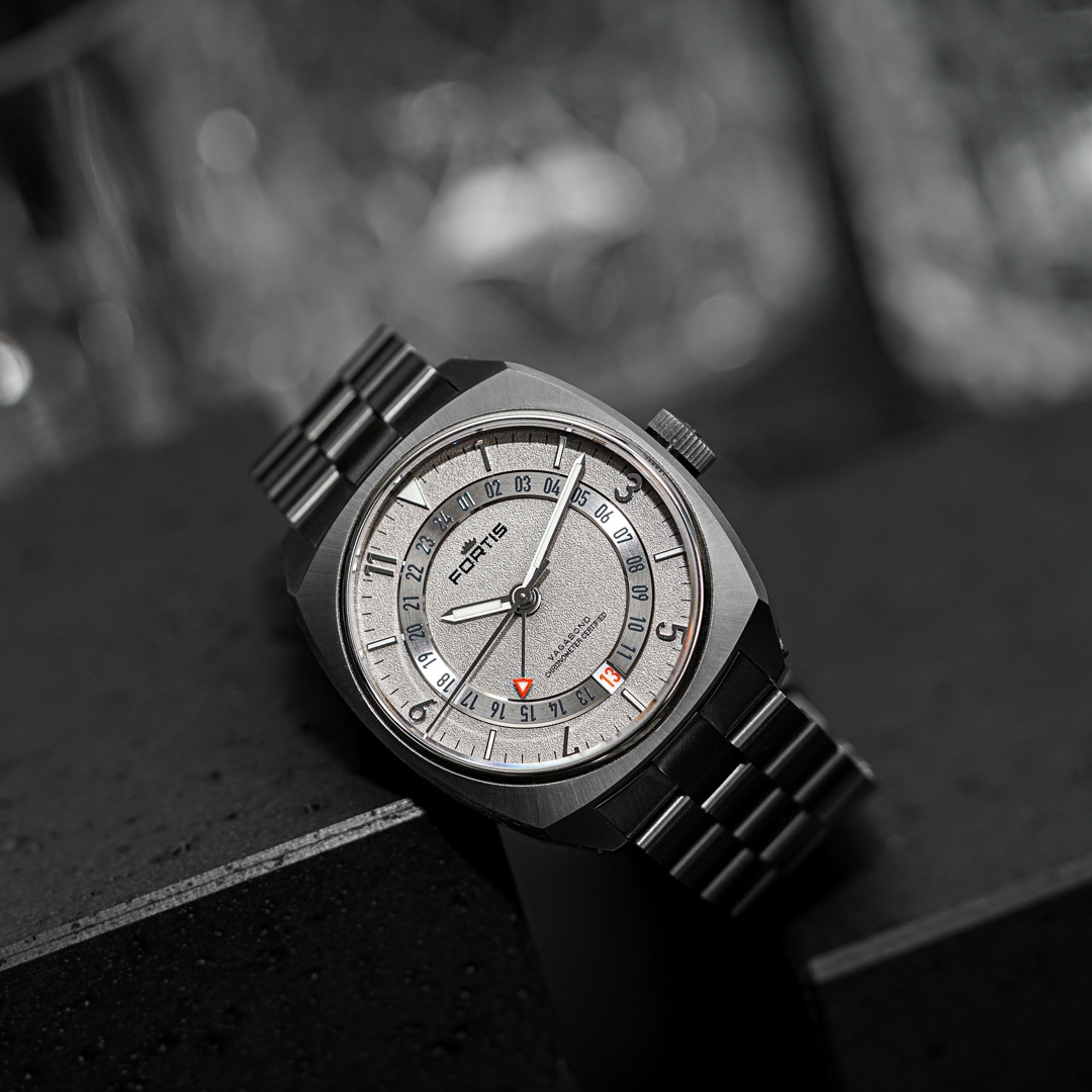 Fortis Vagabond V-40 GMT Stormy Gray