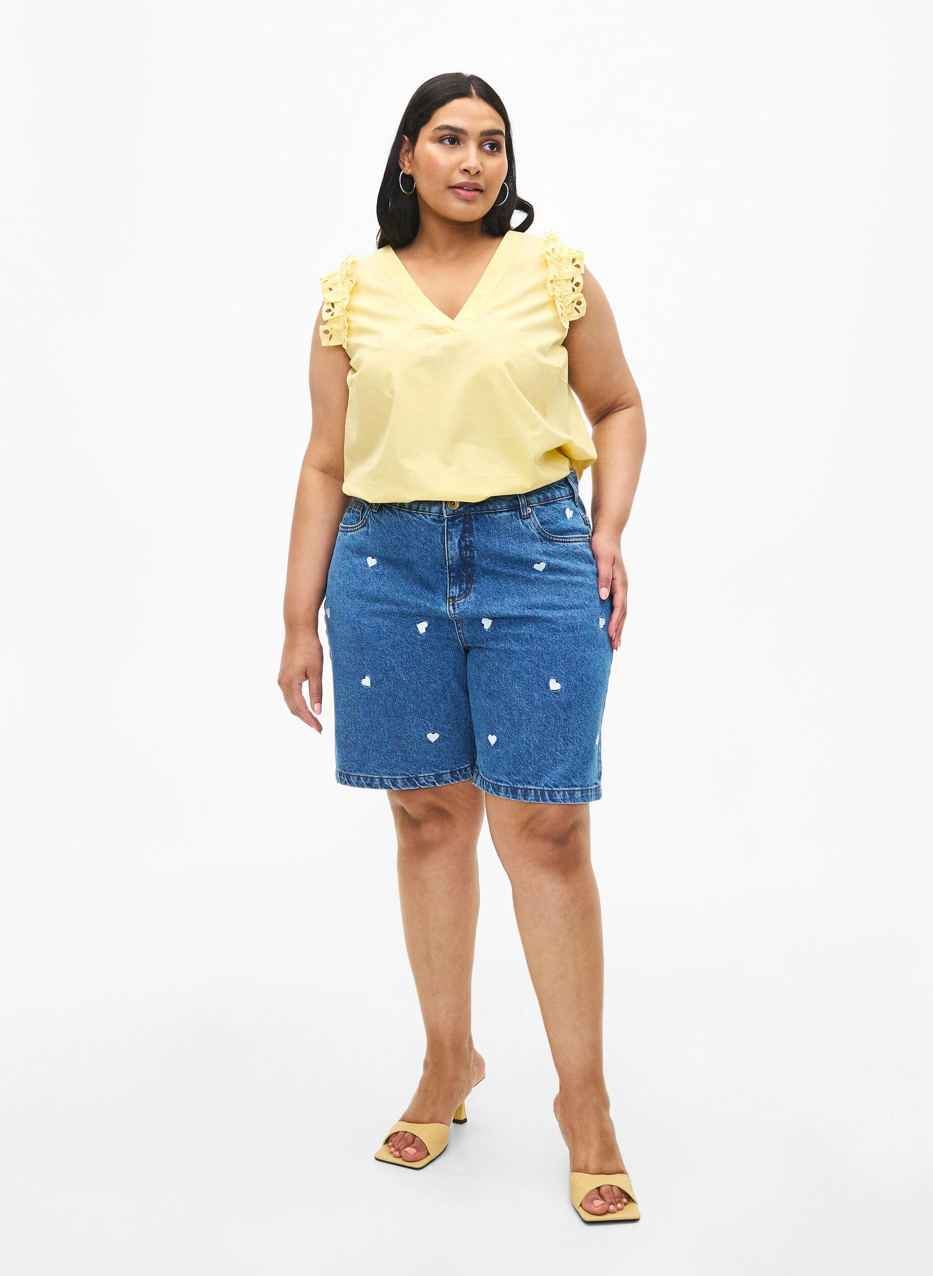 ærmeløs top i bomuld med flæser