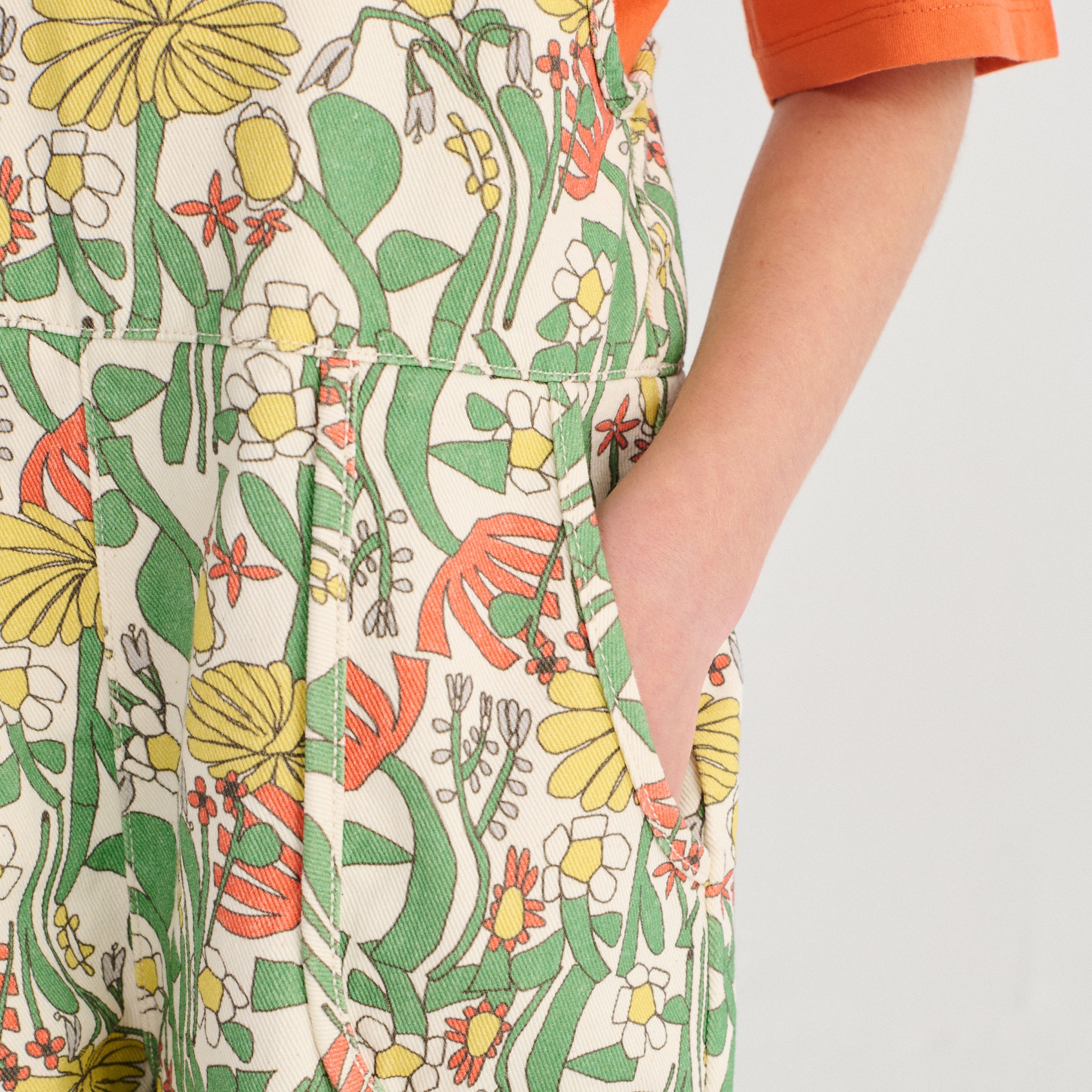 Latzhose Color Herbalist Offwhite
