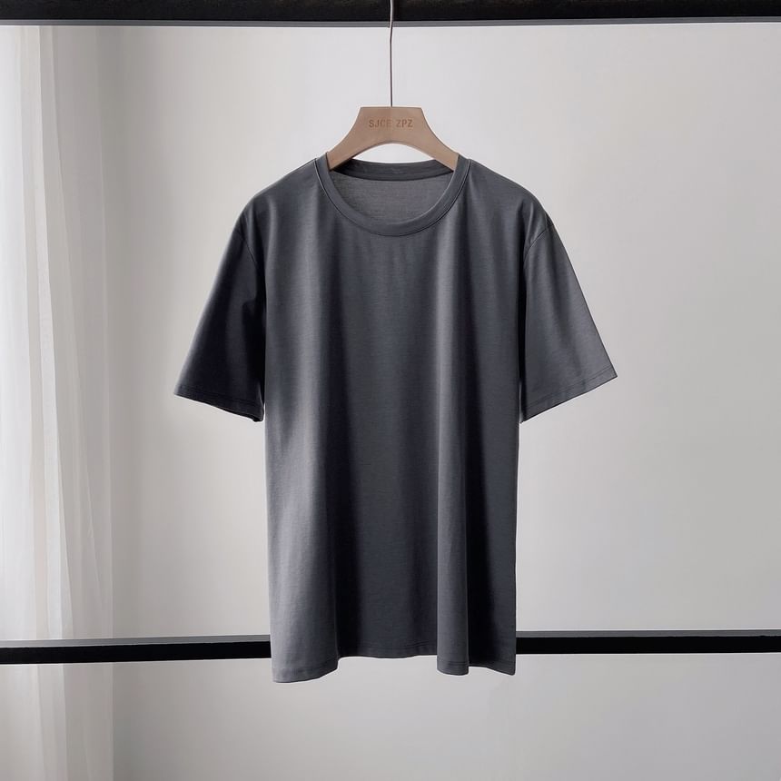 Remeefa - T-shirt met korte mouwen en ronde hals, effen