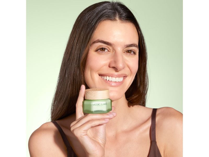 VEDIC Lab Tagescrème Energizing 50 ml Natürliche leichte Tagespflege mit SPF 20