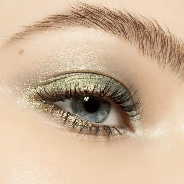 Space Glam Chrome Eyeshadow 030 Galaxy Lights