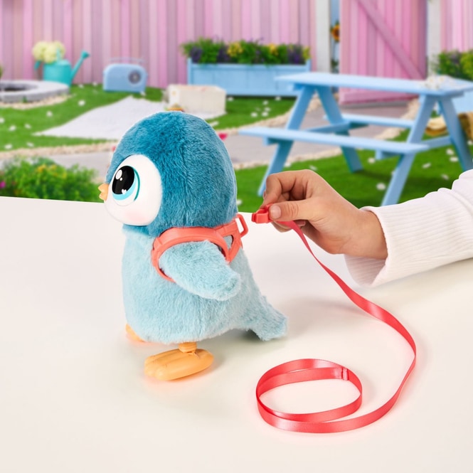 Little Live Pets - My Walking Penguin