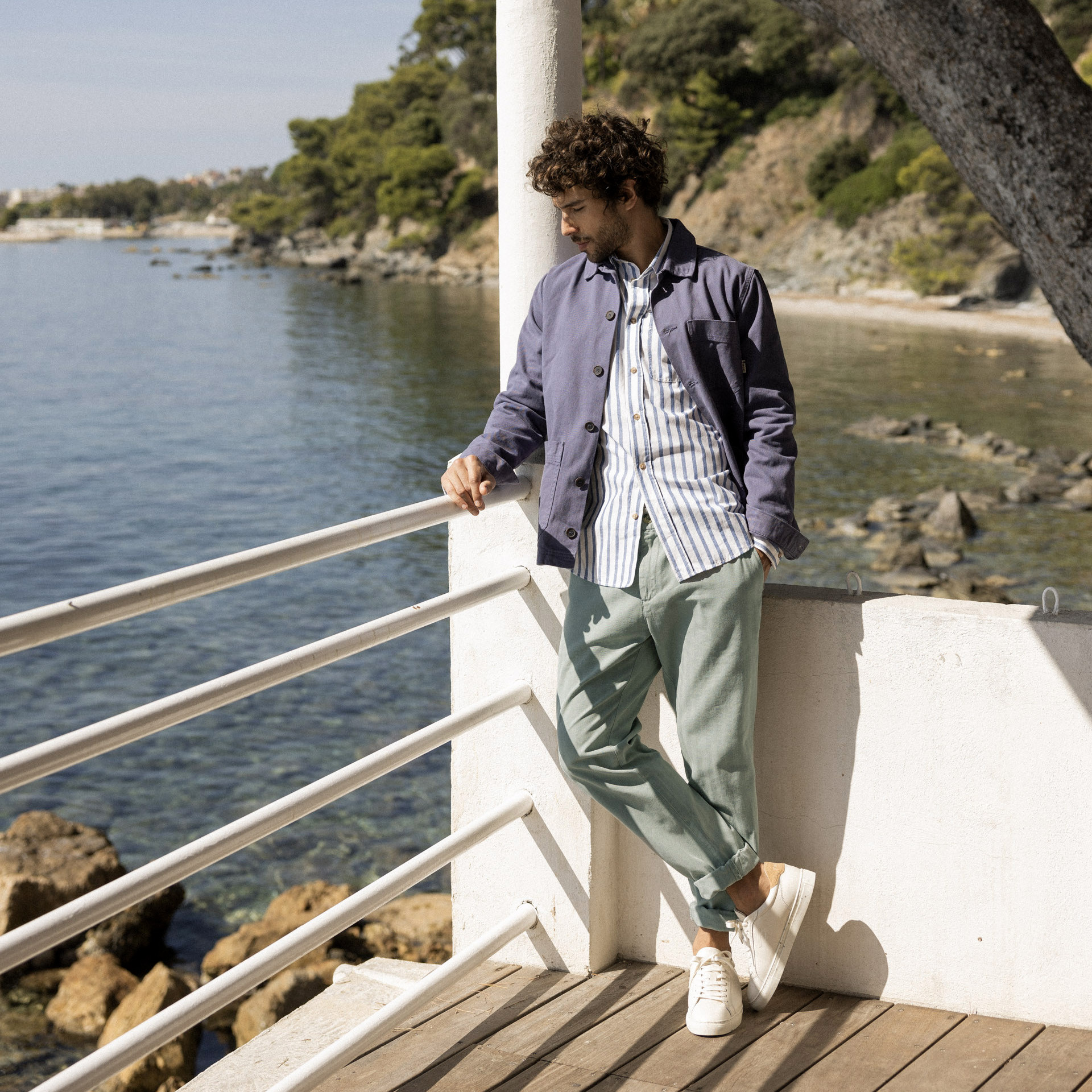 Pantalon stretch vert clair coupe fuselée coton - modèle dreuille