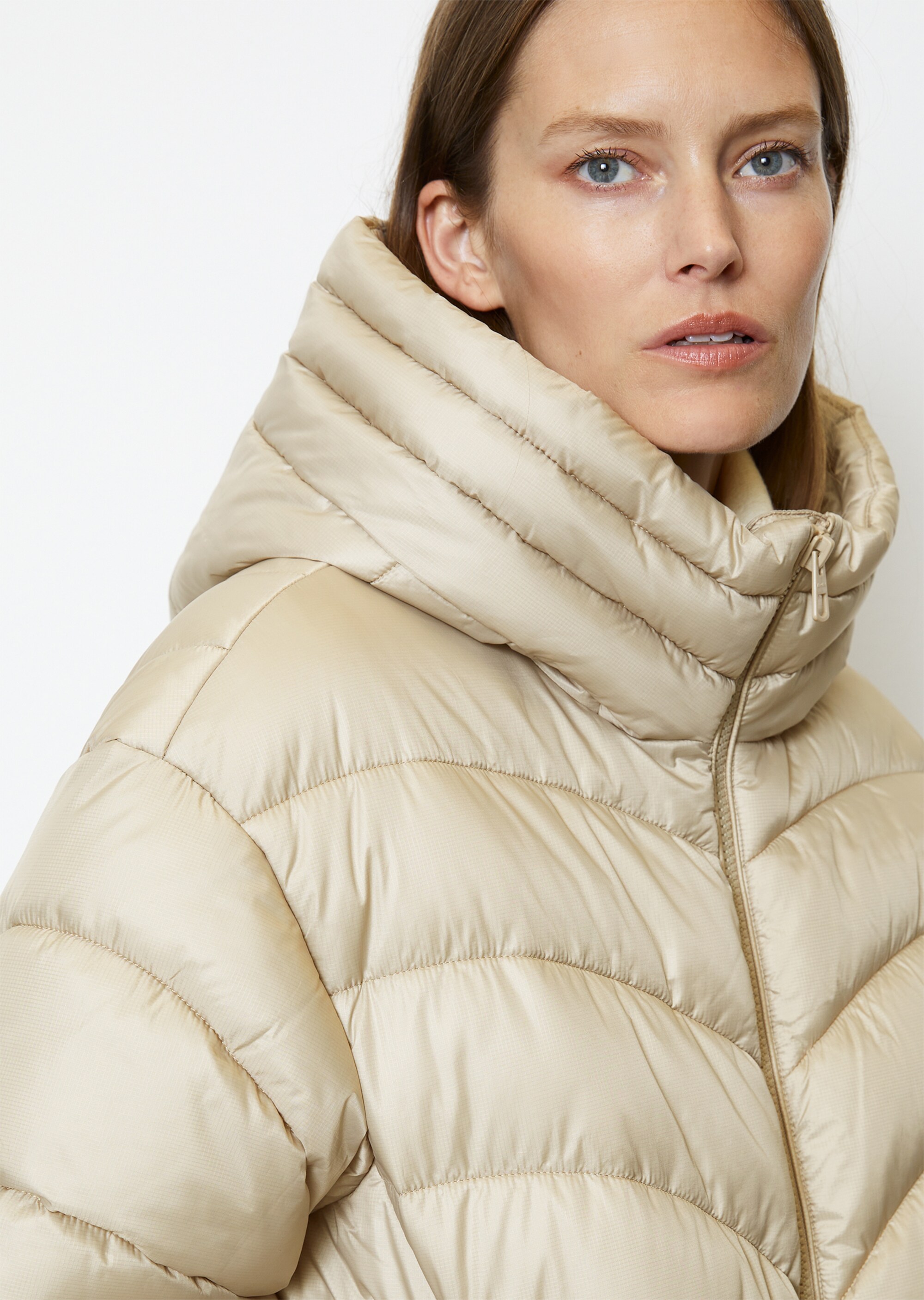 DfC Steppjacke relaxedaus recycelten Materialien
