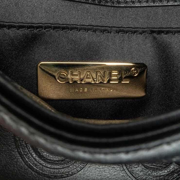Chanel Vintage Chanel Crossbody Bag Black