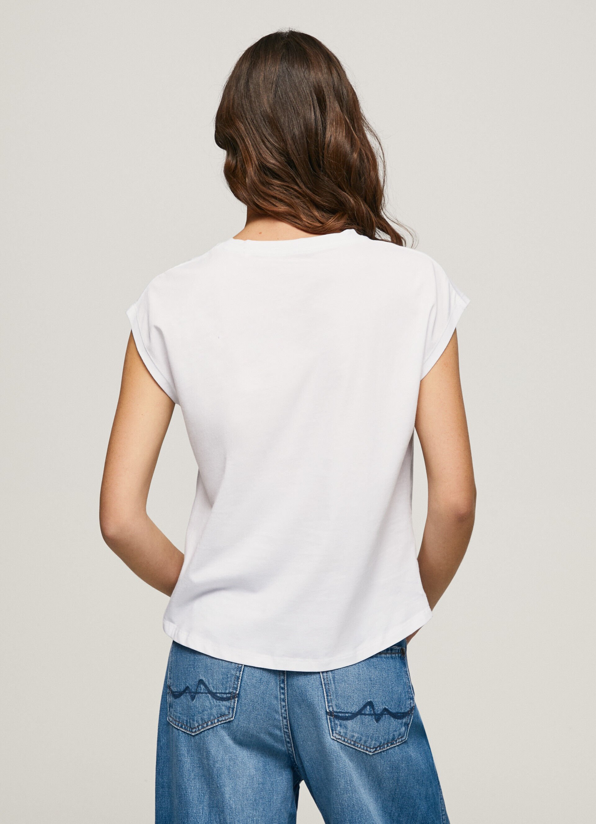 CAMISETA COM ESTAMPA FOTOGRÁFICA - branca
