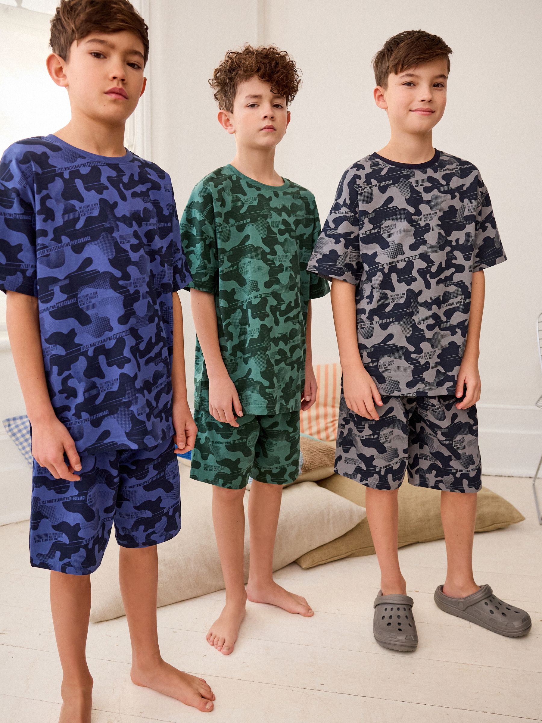 Blauw/grijs/groen met camouflageprint - Set van 3 pyjama's met short (3-16 jr)
