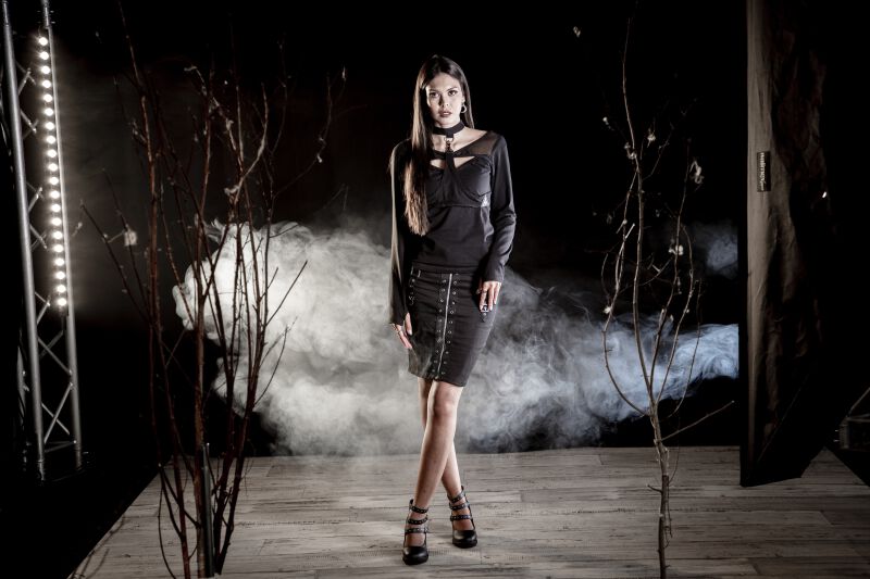 Talons hauts avec sangles et clous | Gothicana by EMP Talons hauts