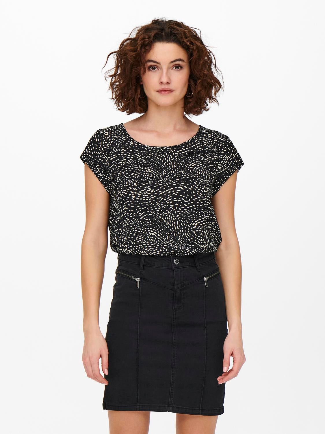 ONLVIC Top Black