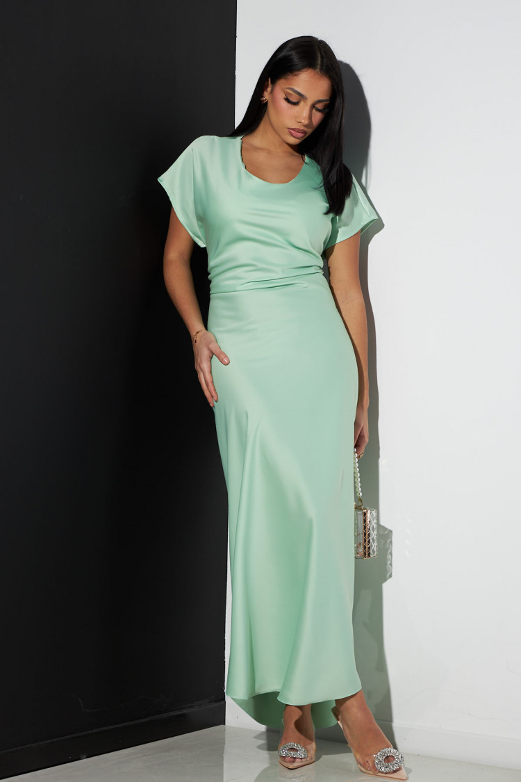 Robe turquoise satiné manches courtes à noué au dos