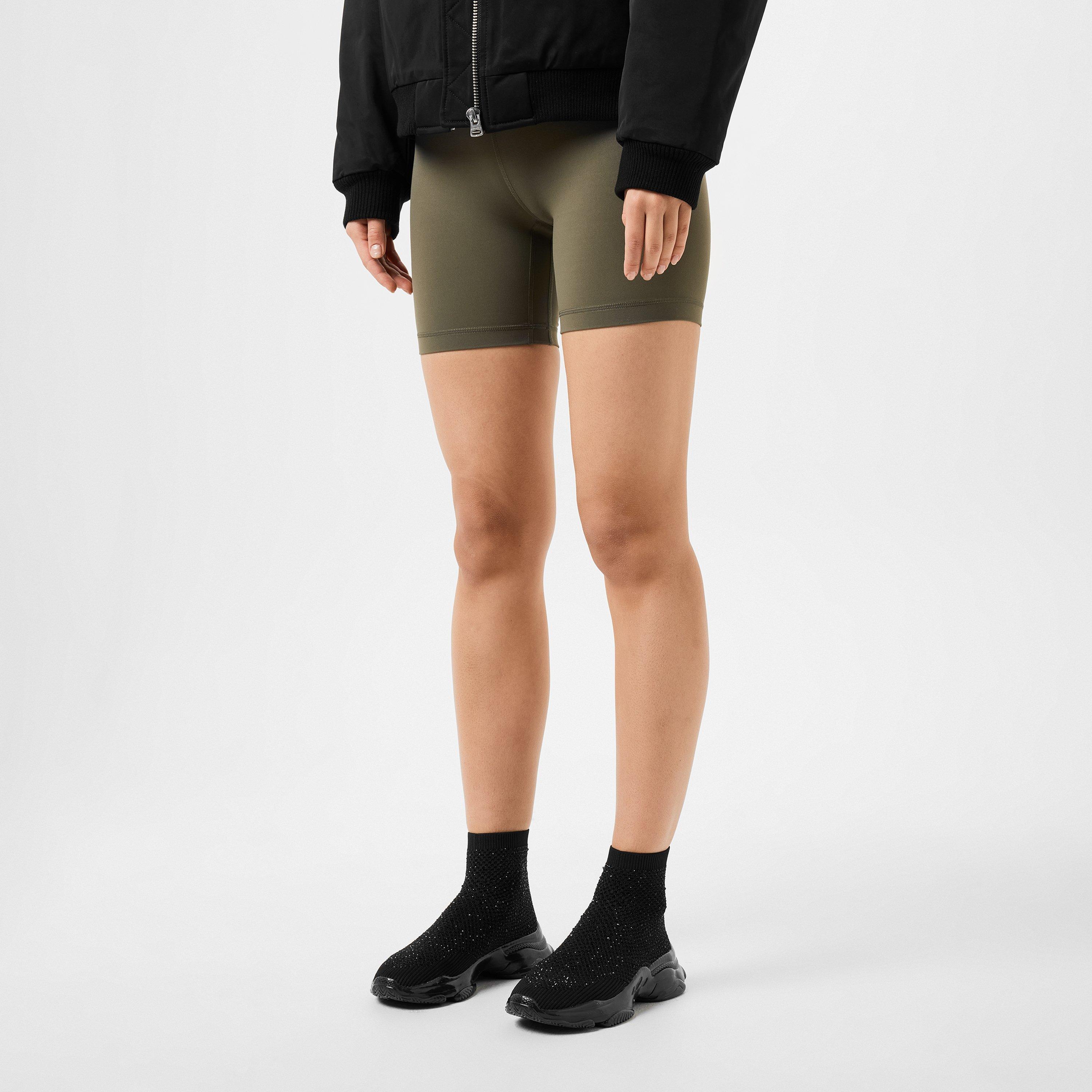 Steve Madden Master R E Trainer