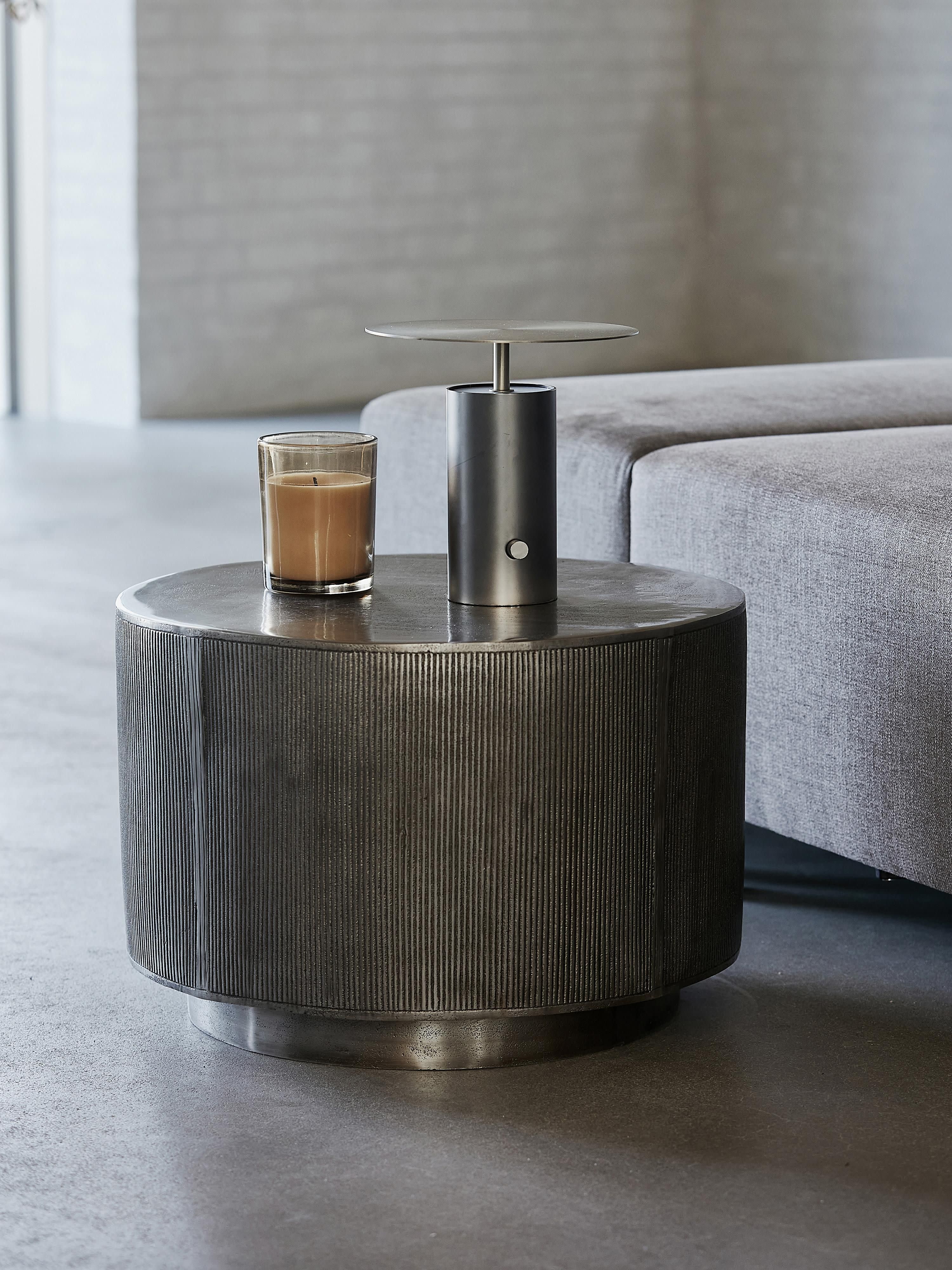 Ronde salontafel Rota met antieke afwerking